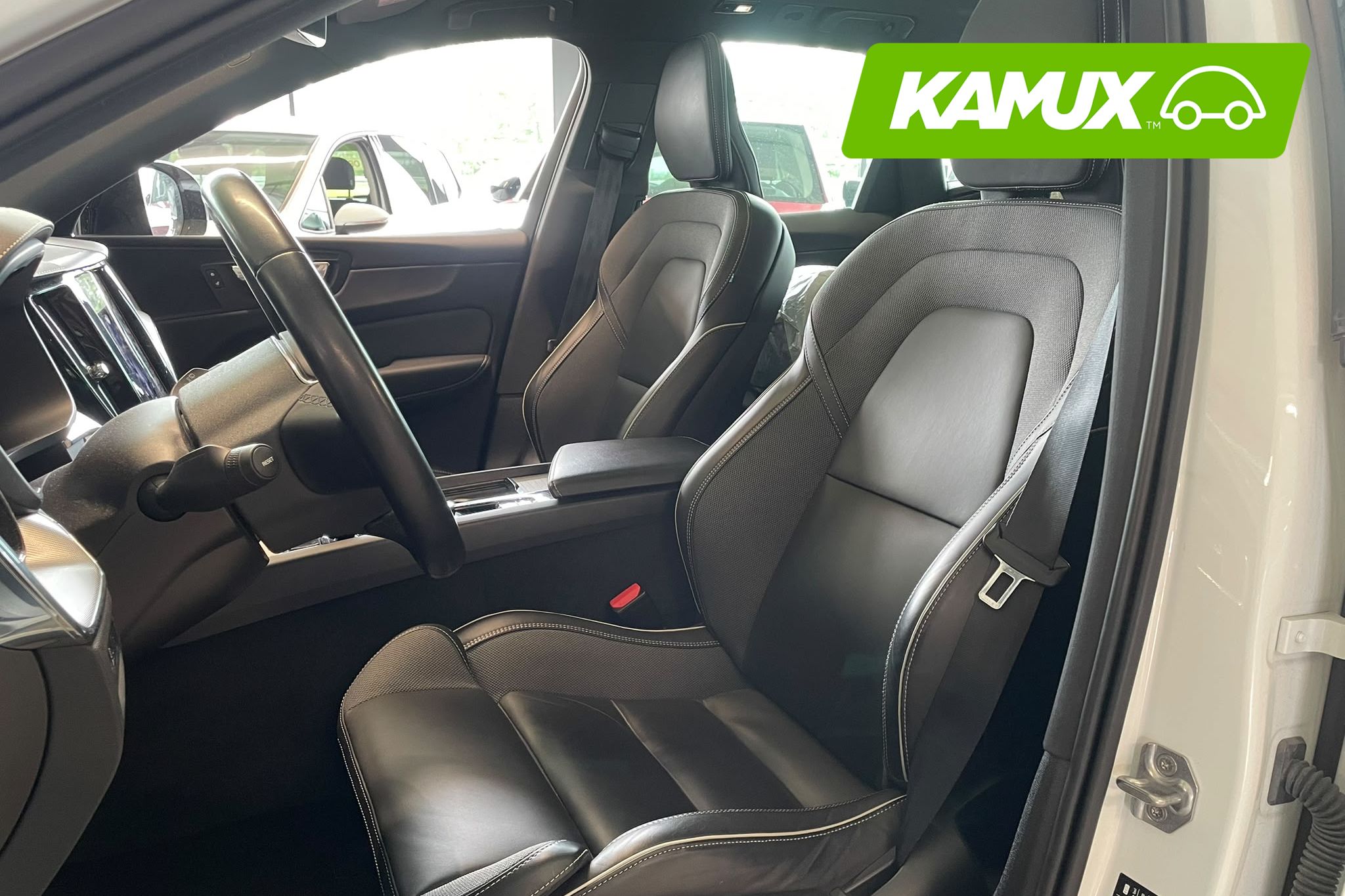 Volvo XC60 2022