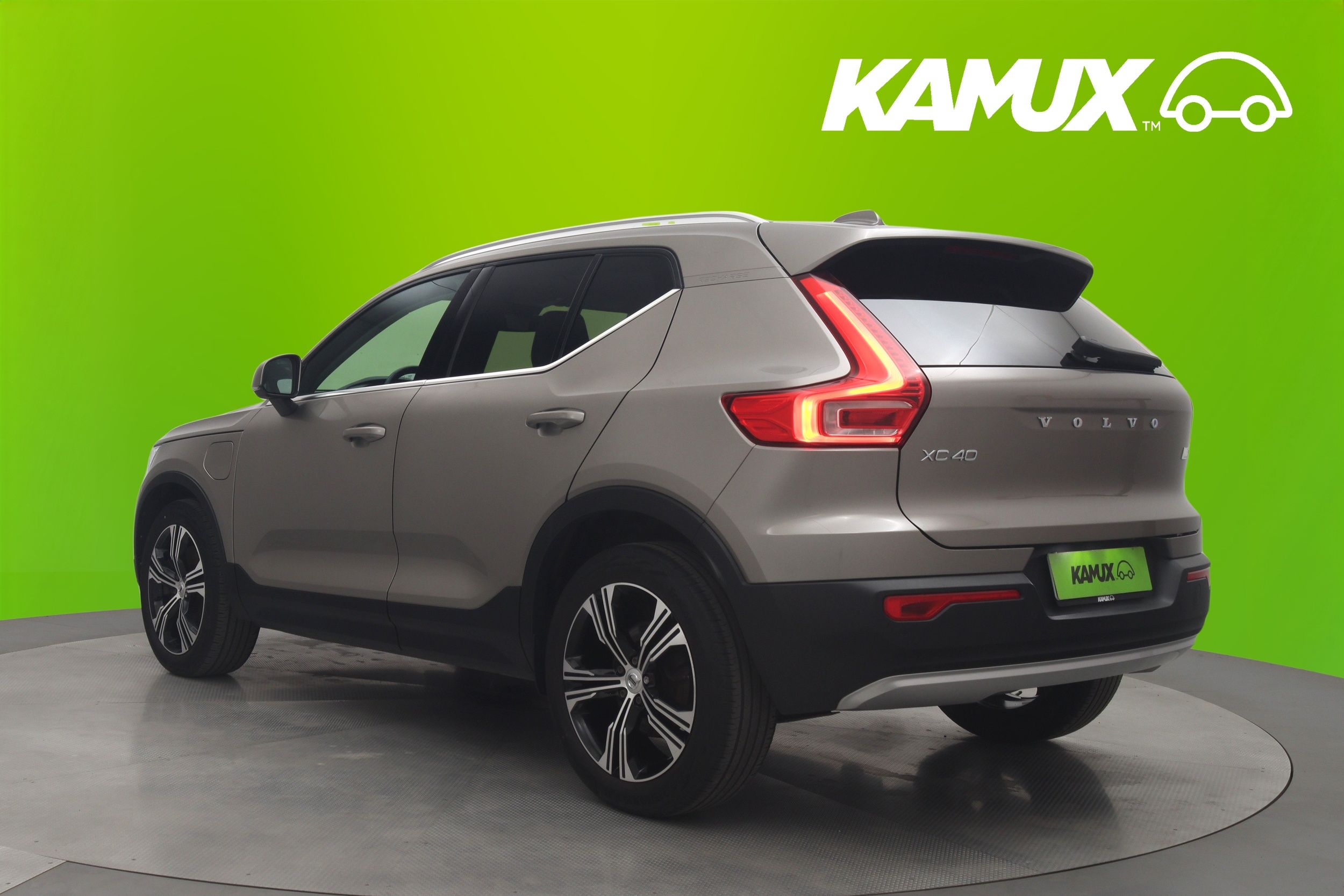 Volvo XC40 2021
