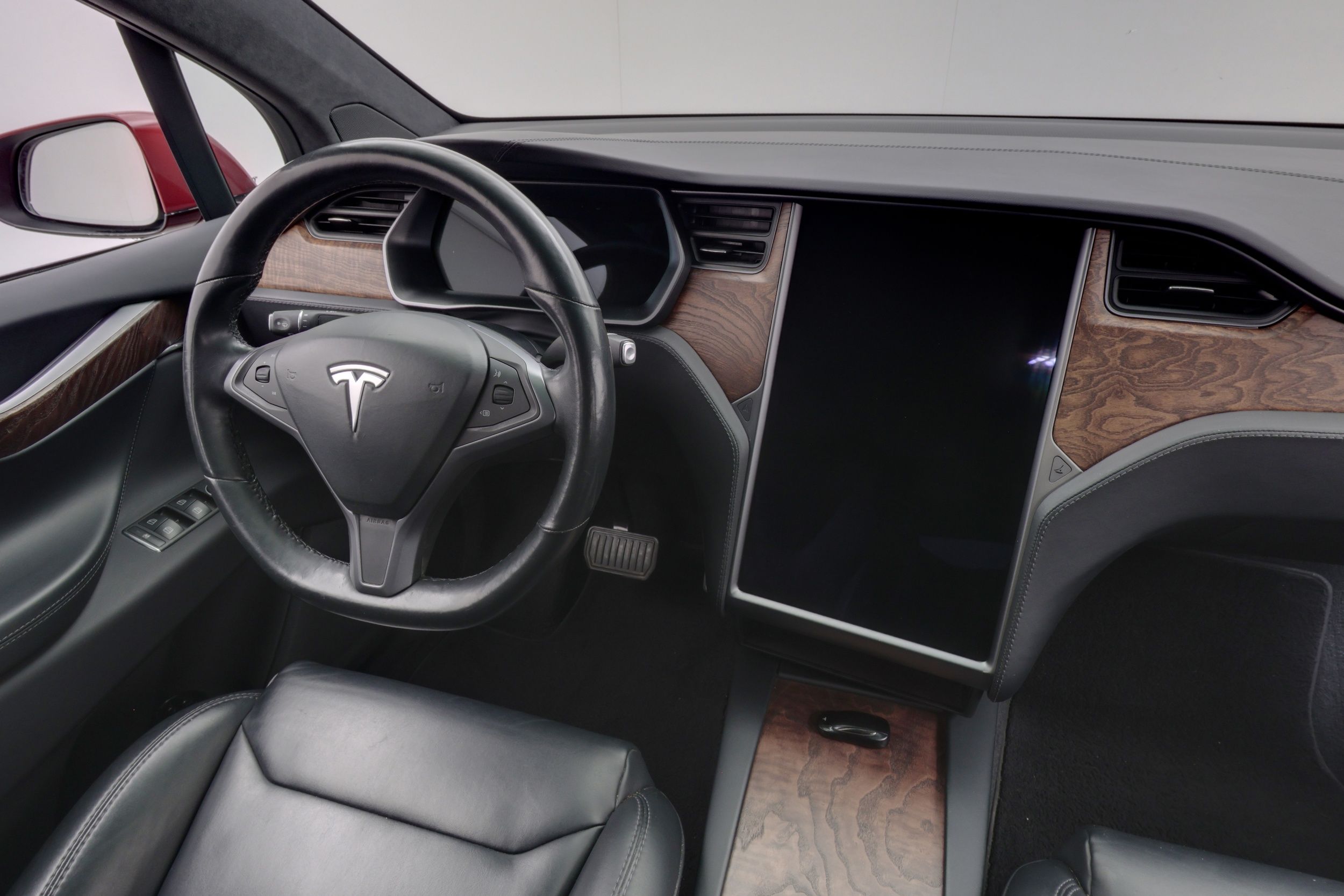 Tesla Model X 2020
