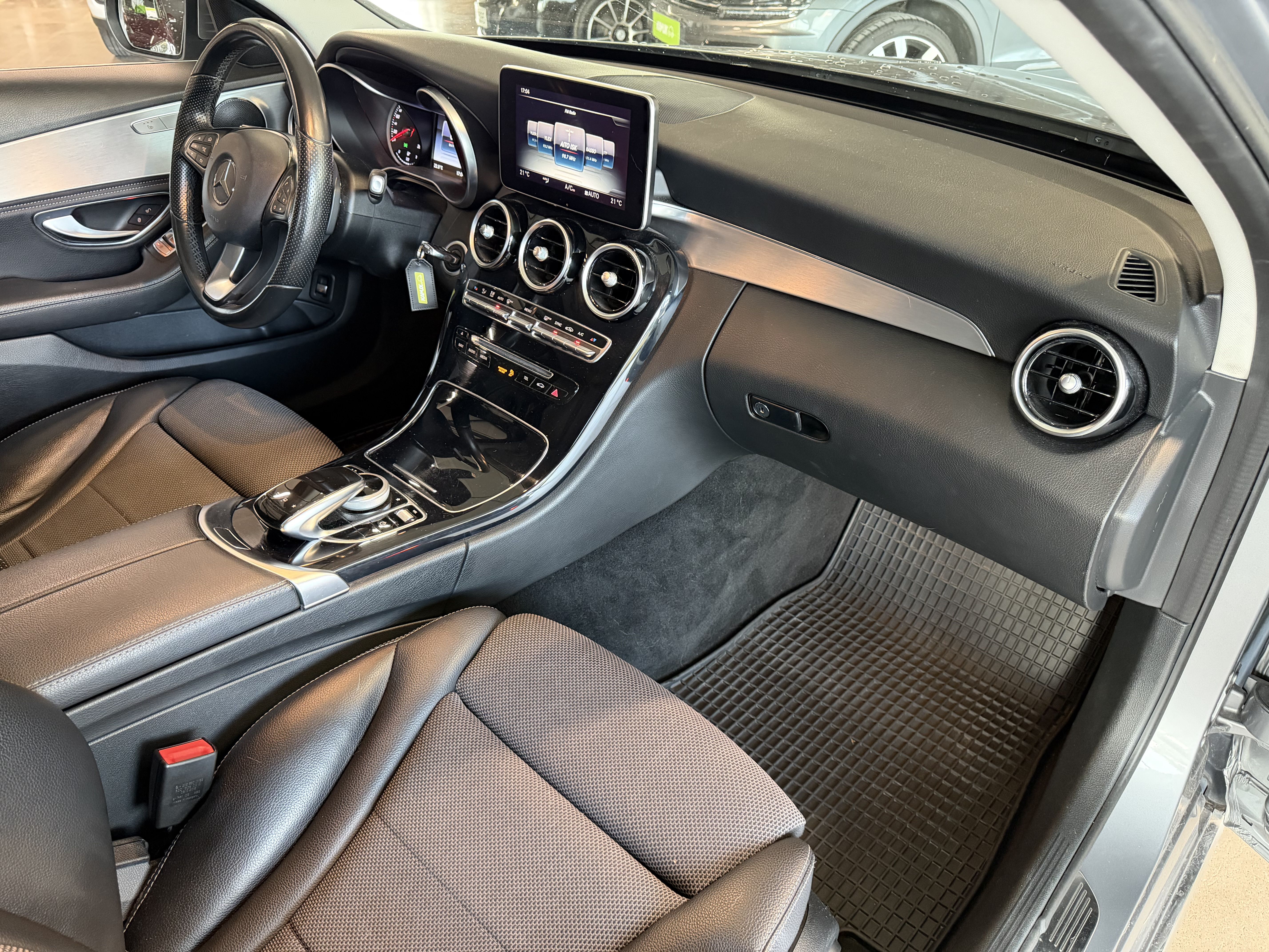 Mercedes-Benz C 2015