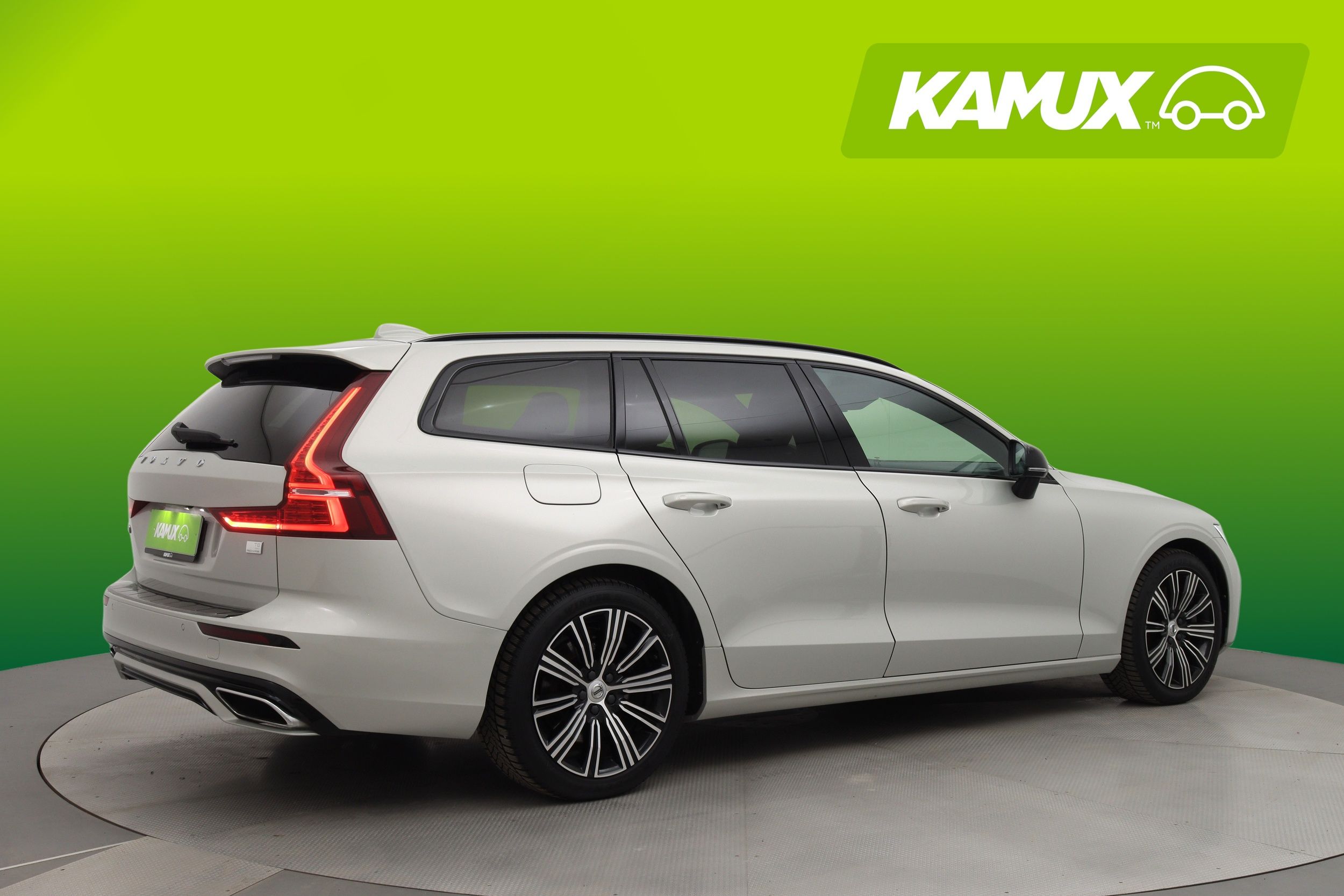 Volvo V60 2021