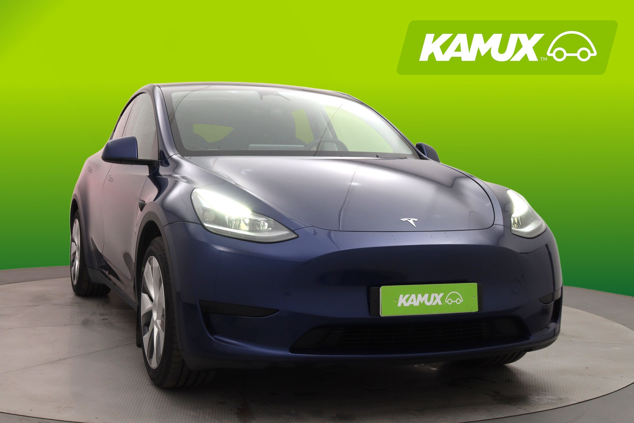 Tesla Model Y 2024