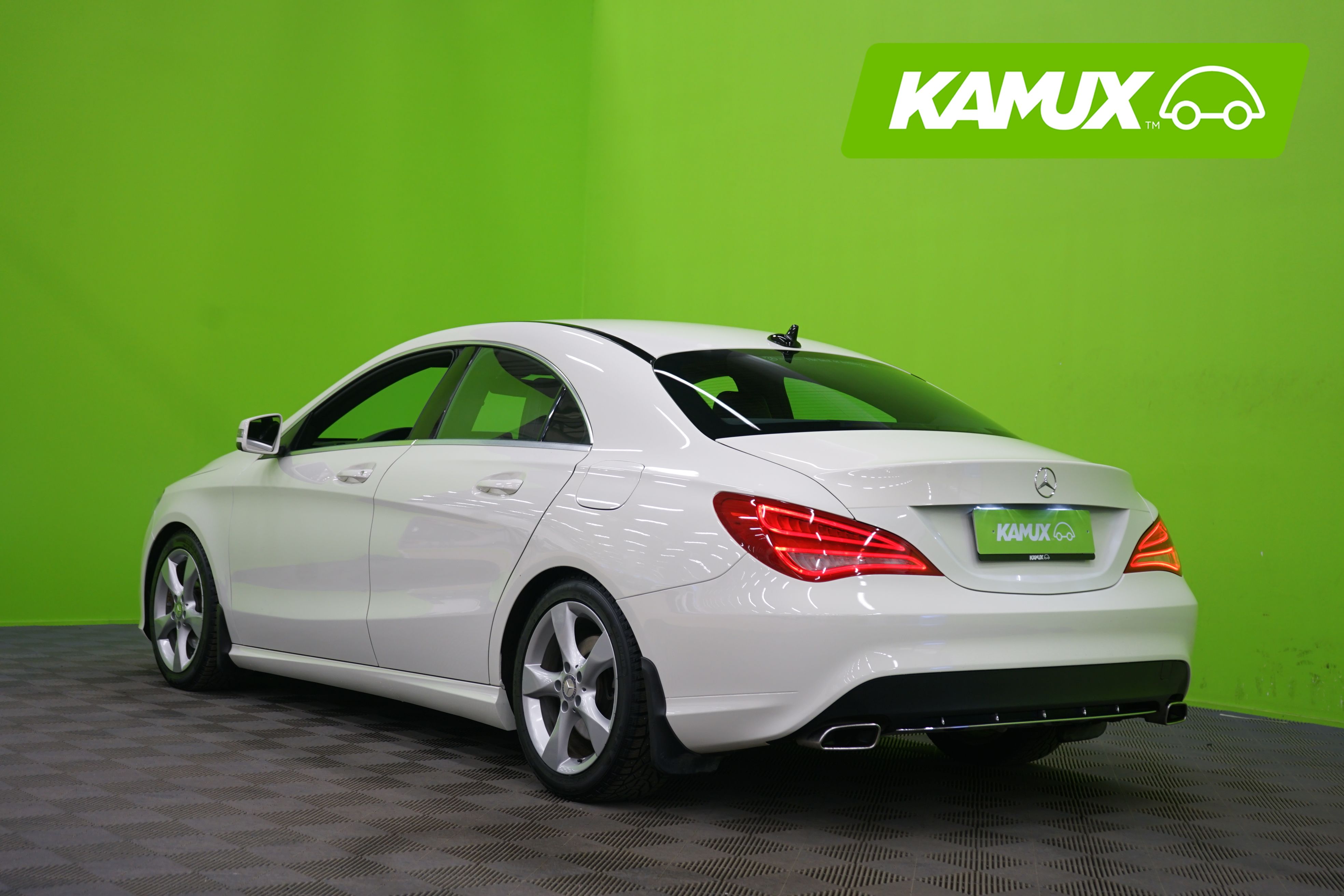 Mercedes-Benz CLA 2016