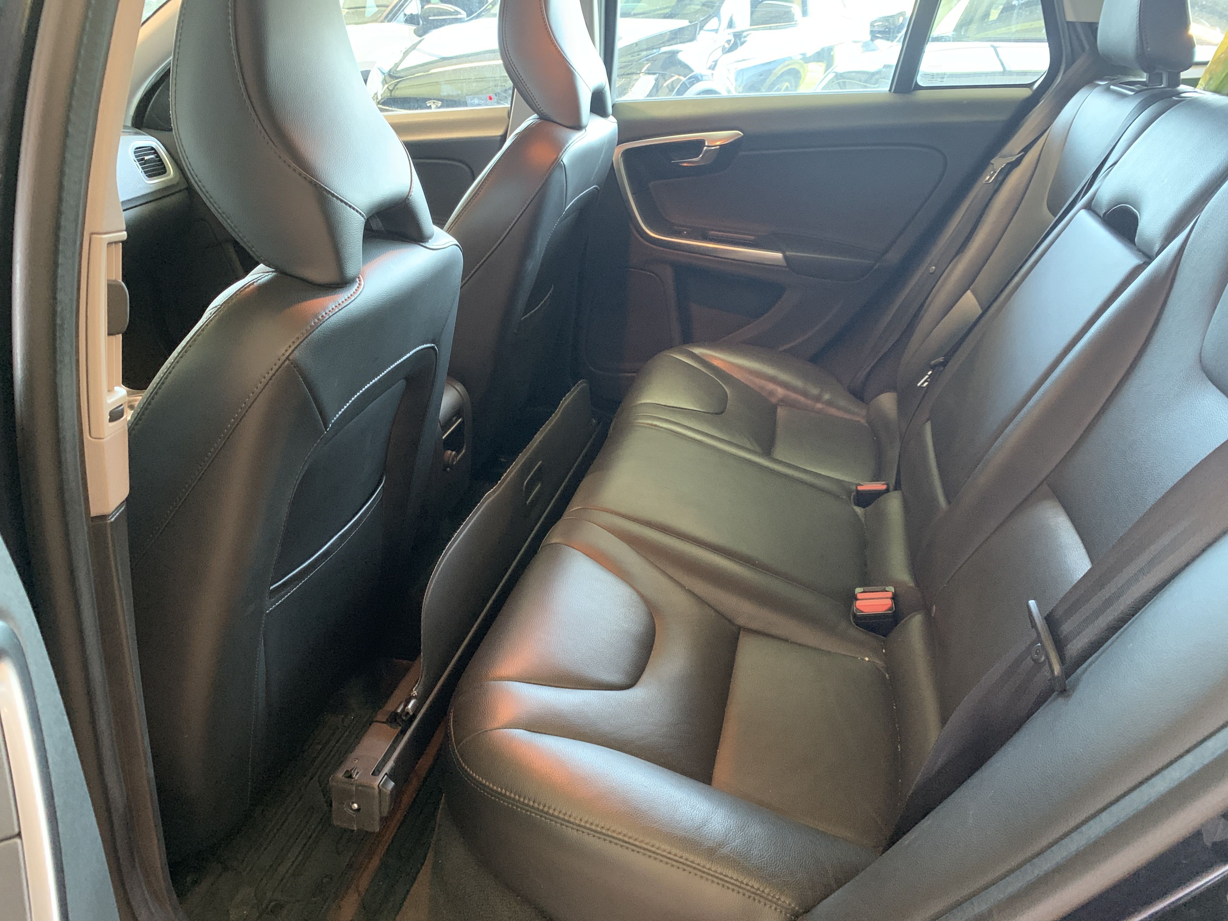 Volvo V60 2016