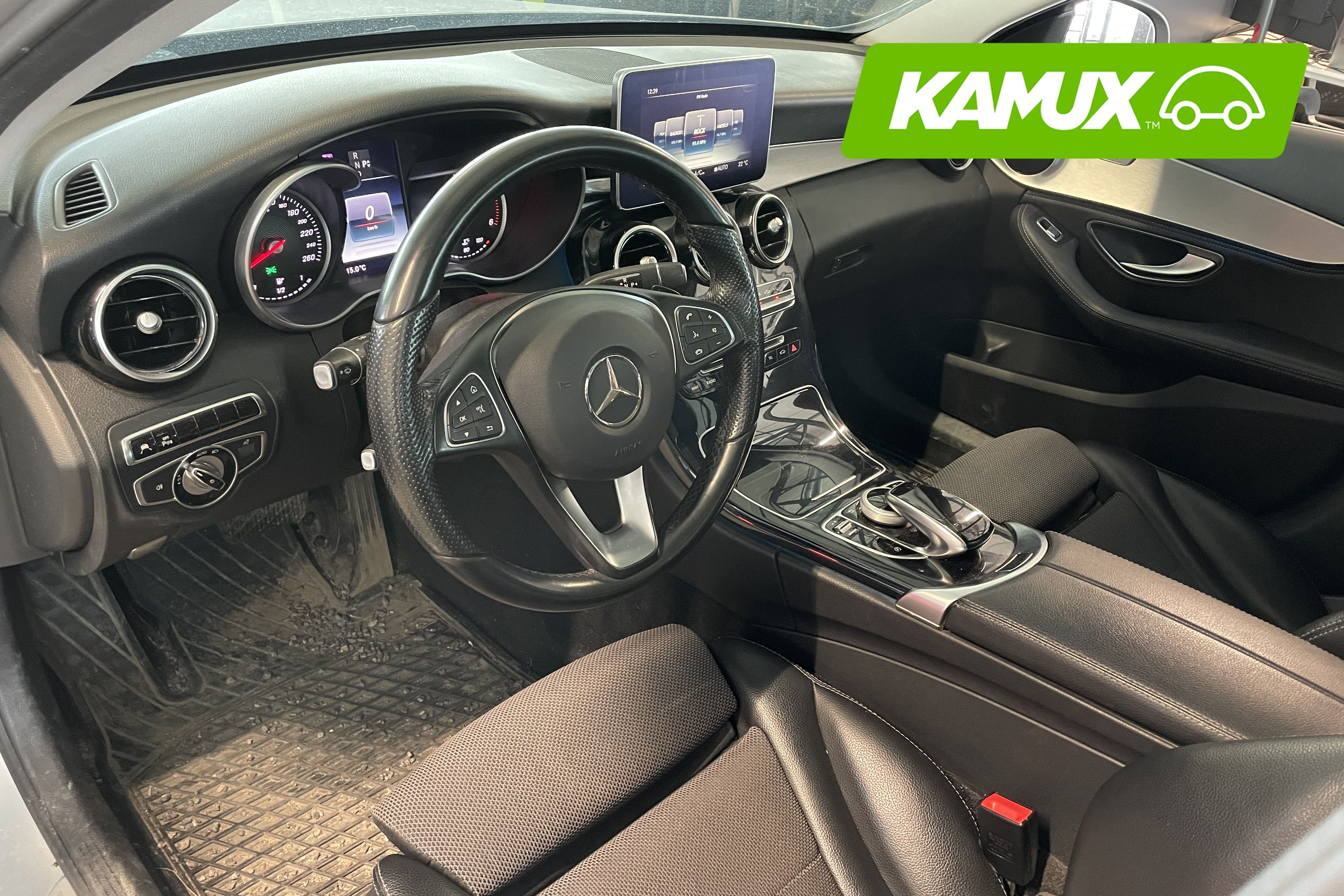 Mercedes-Benz C 2015