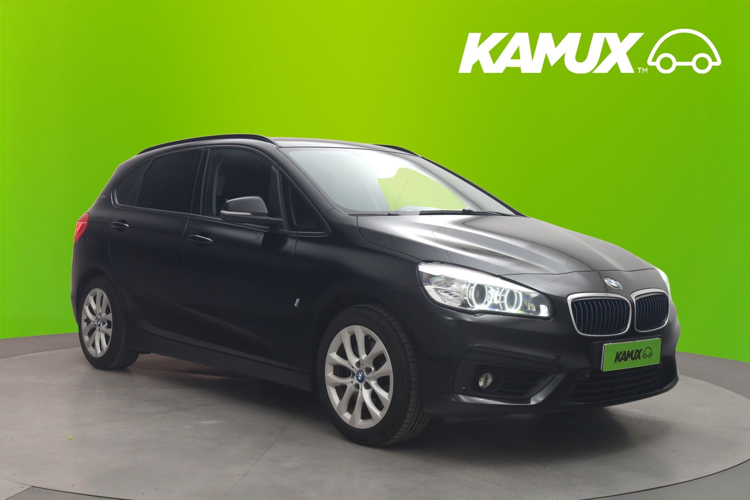 BMW 225 2016
