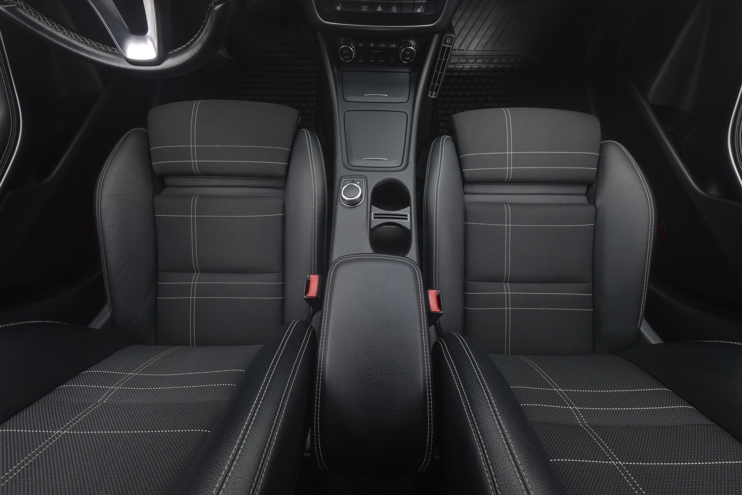 Mercedes-Benz CLA 2016