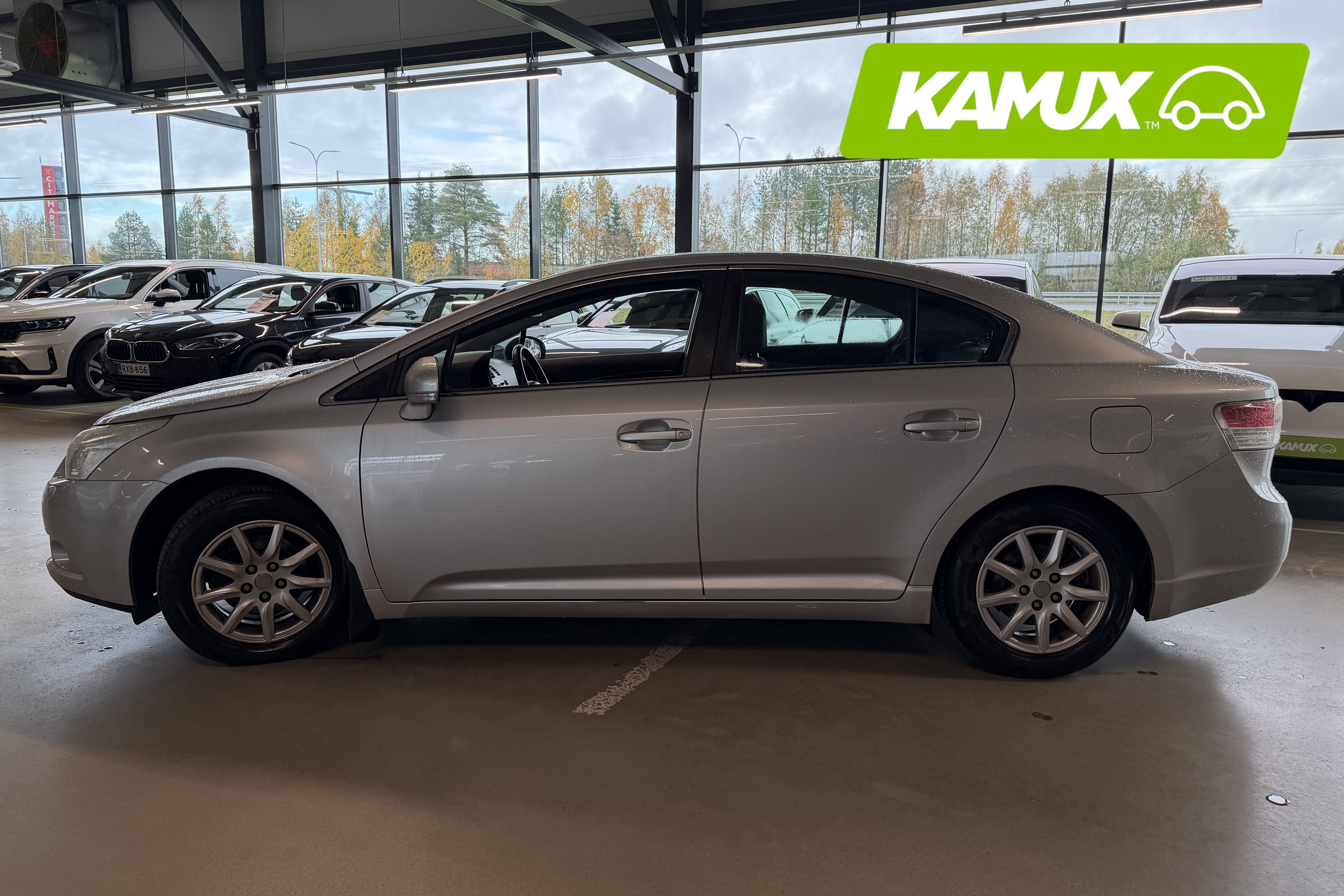 Toyota Avensis 2010