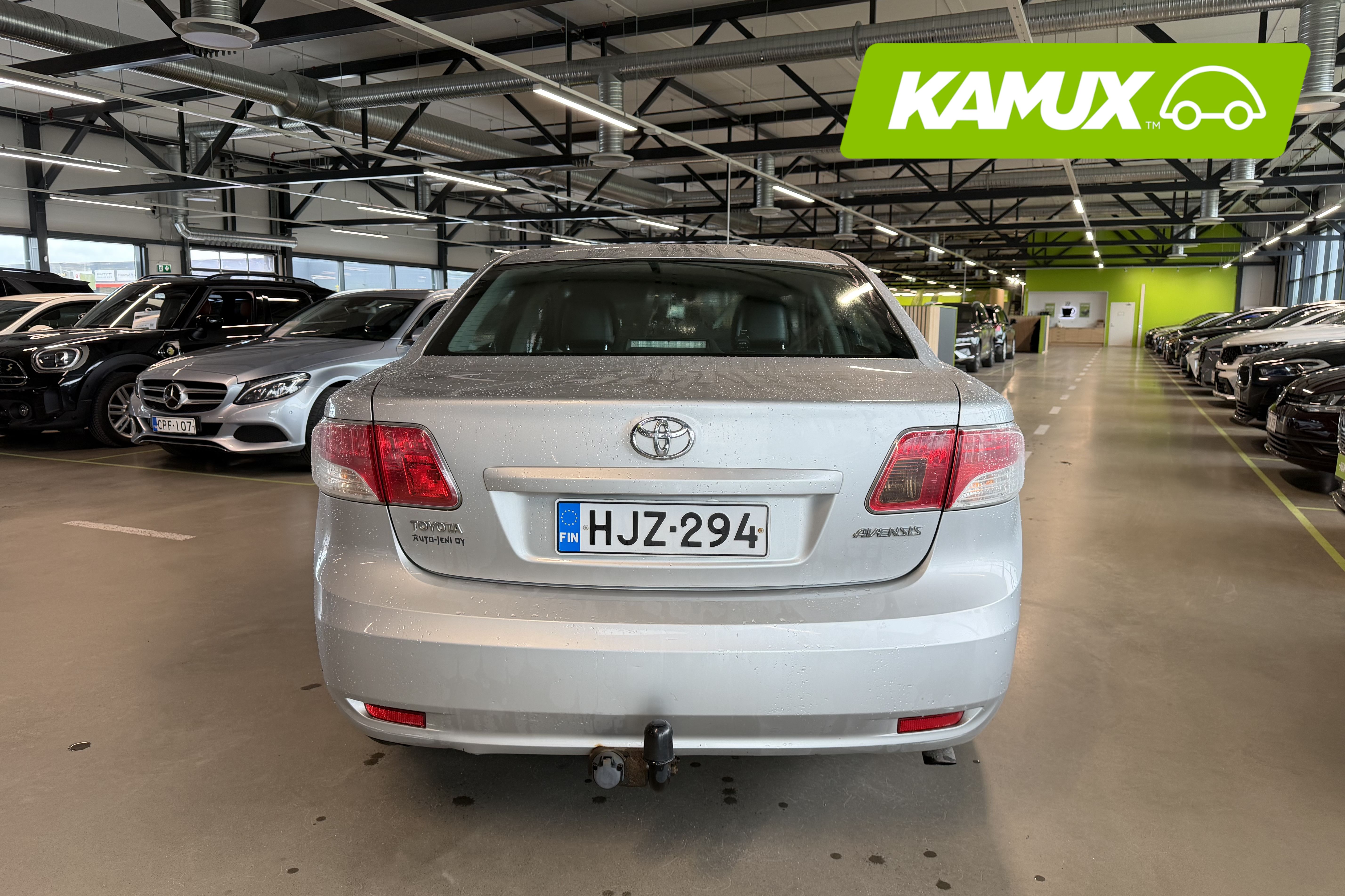 Toyota Avensis 2010