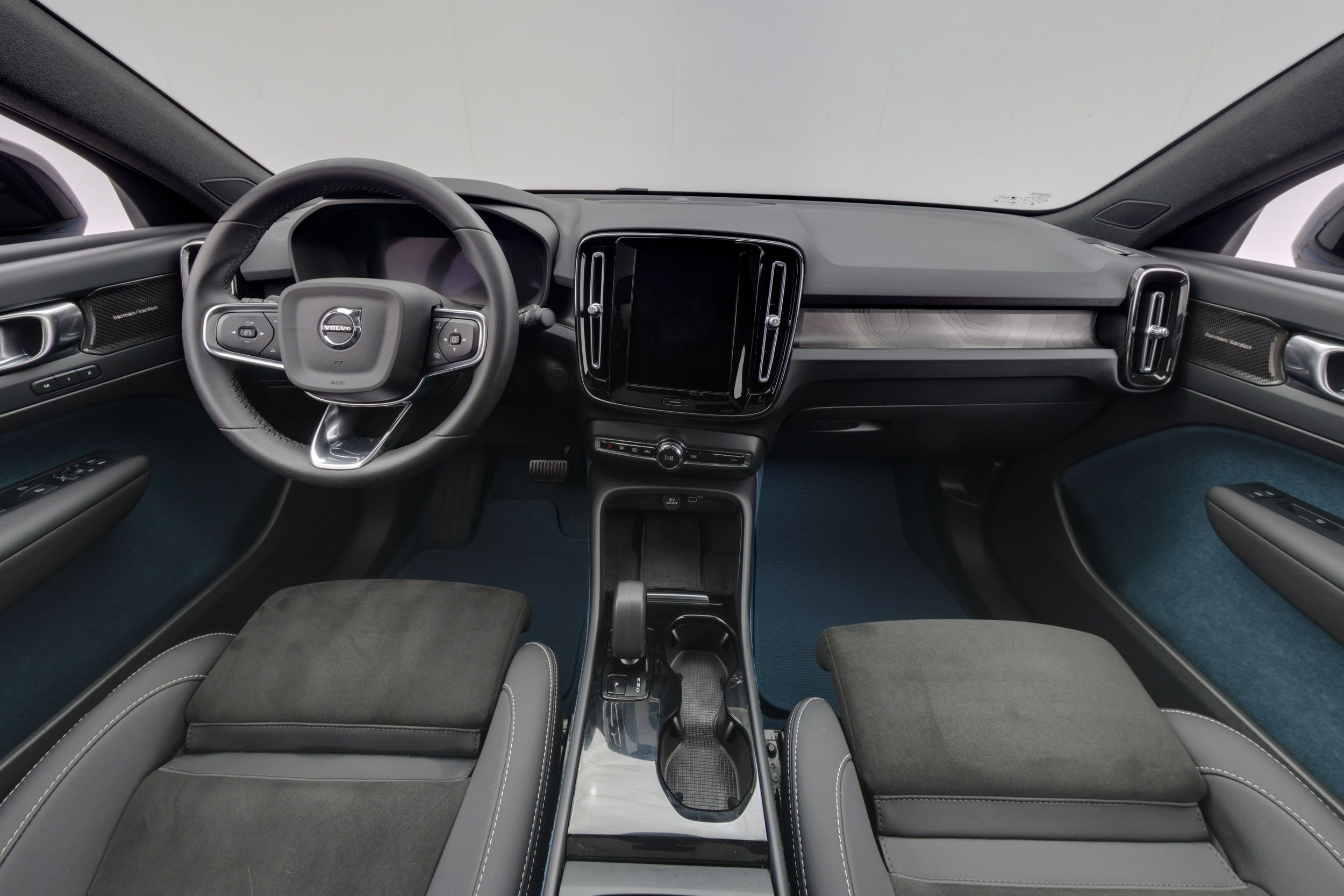 Volvo C40 2023