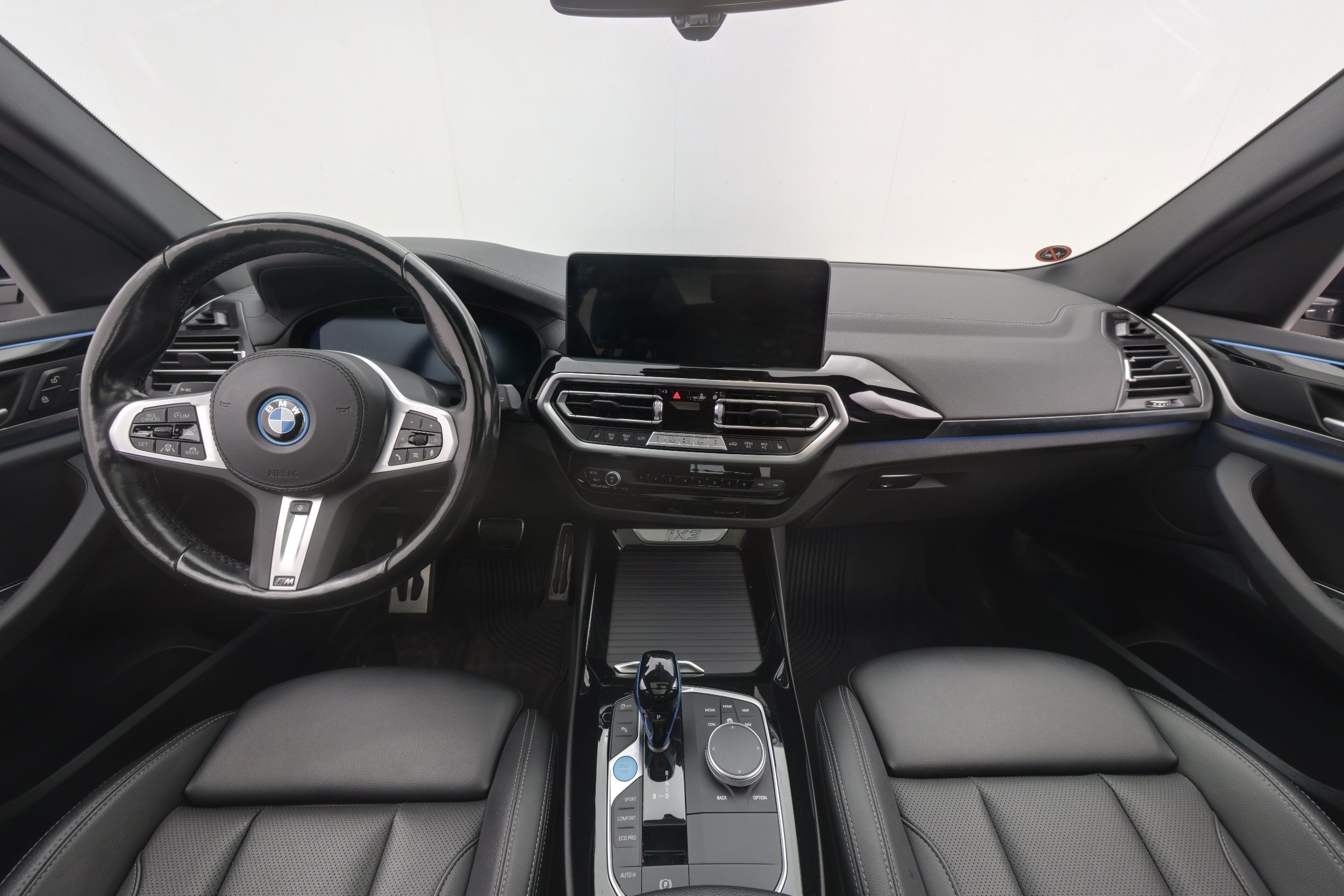 BMW iX3 2022