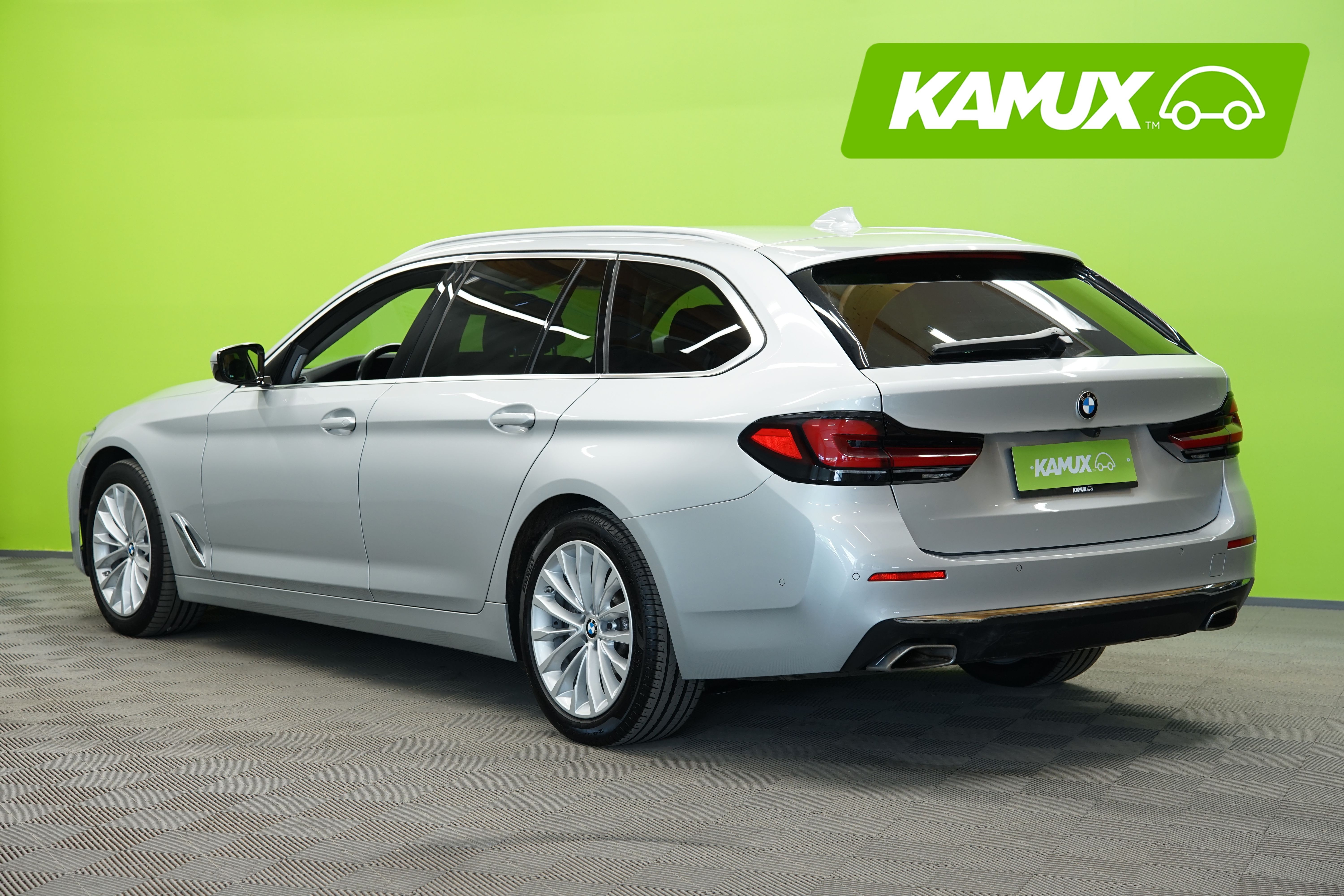 BMW 520 2021