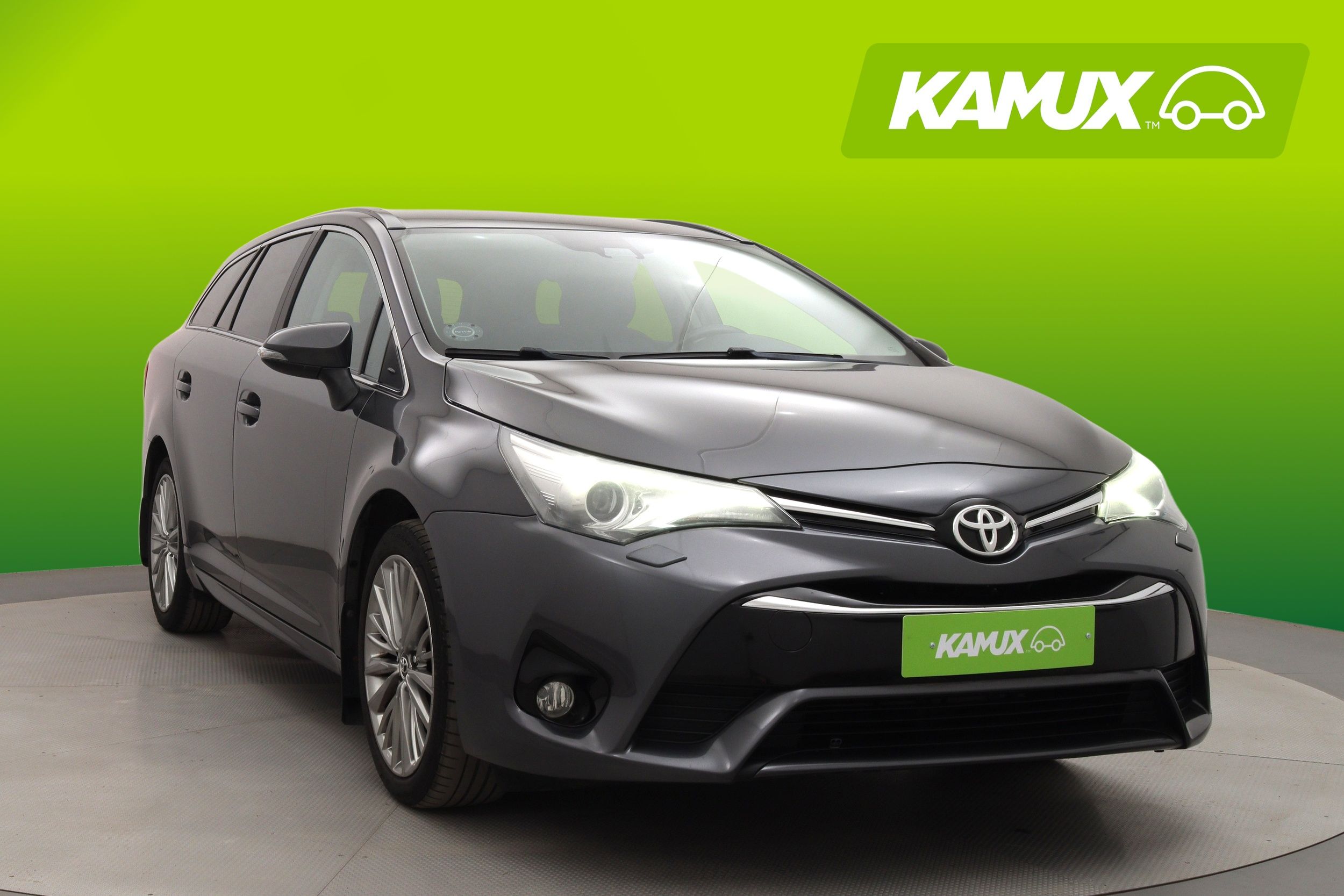 Toyota Avensis 2016