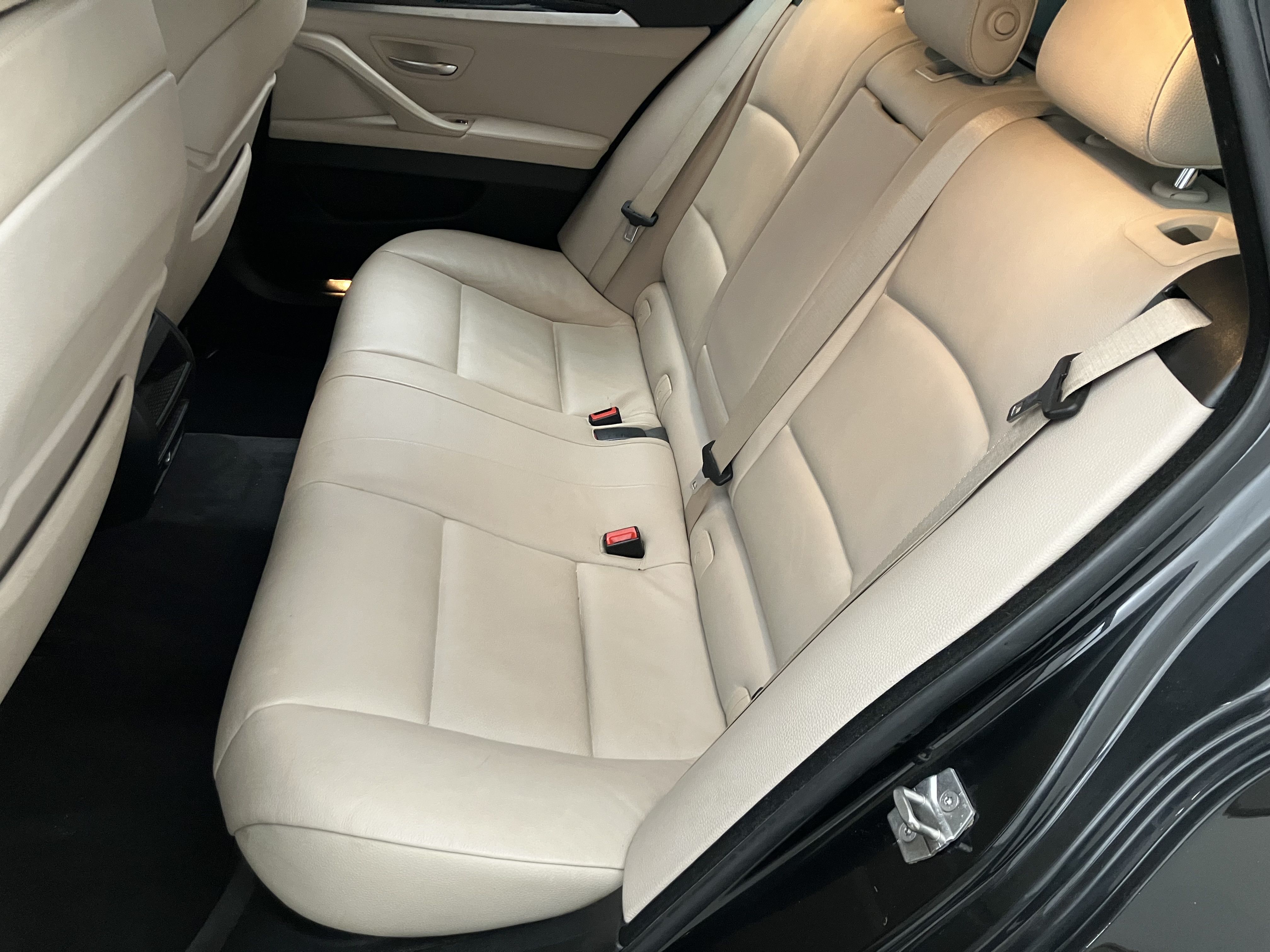 BMW 525 2012