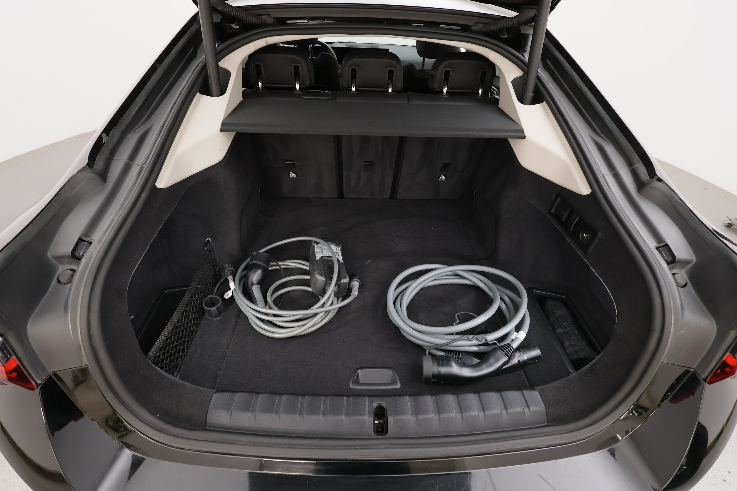 BMW i4 2023