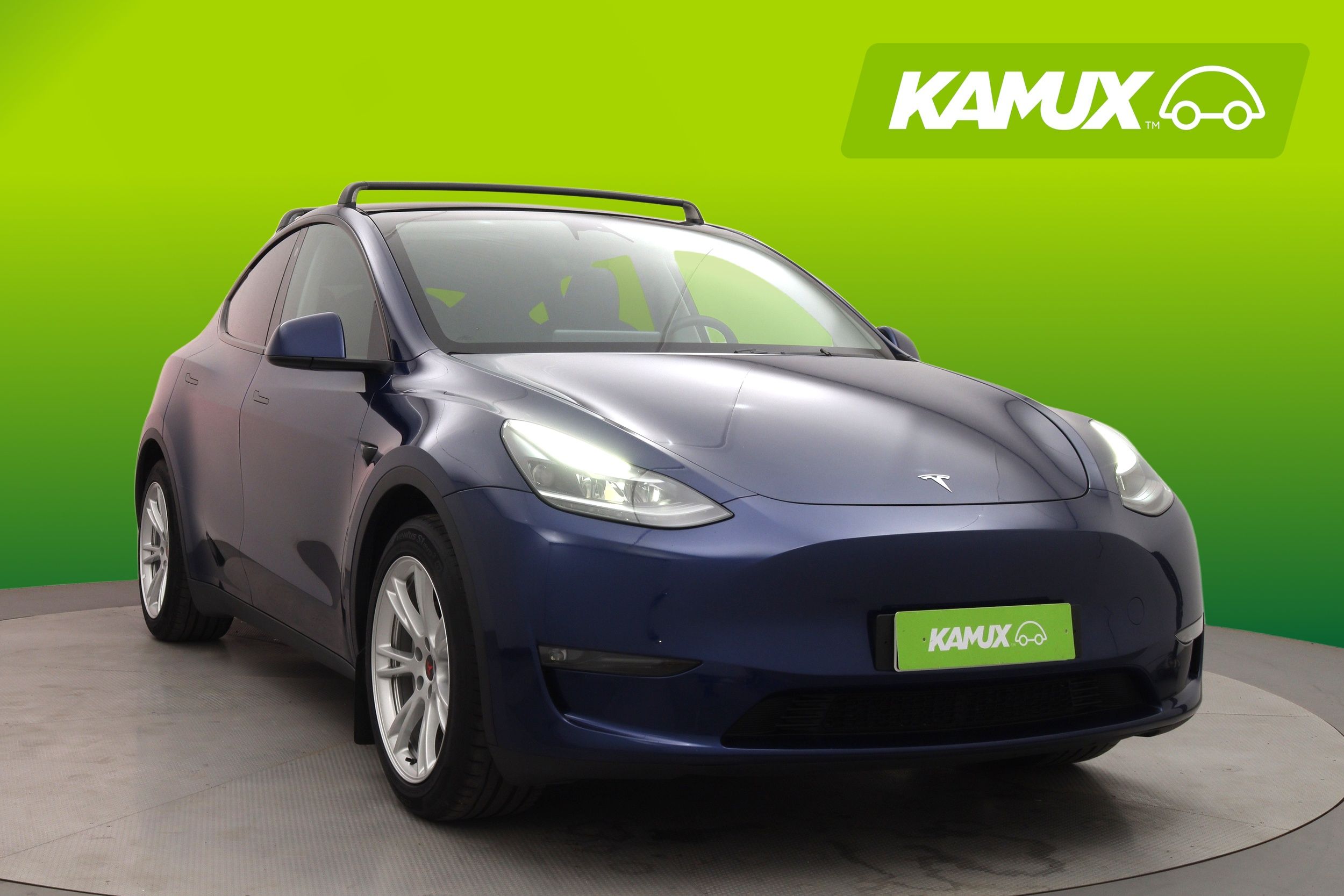 Tesla Model Y 2024