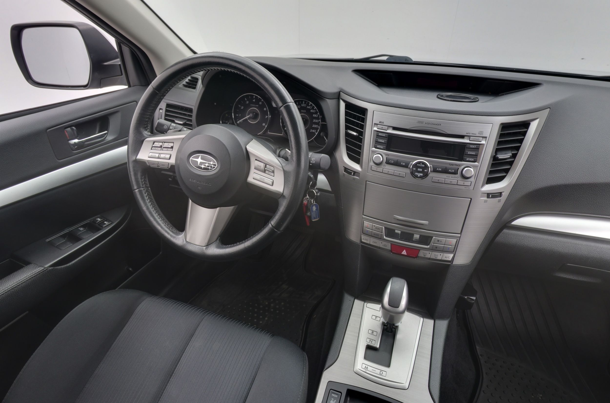 Subaru Legacy 2011