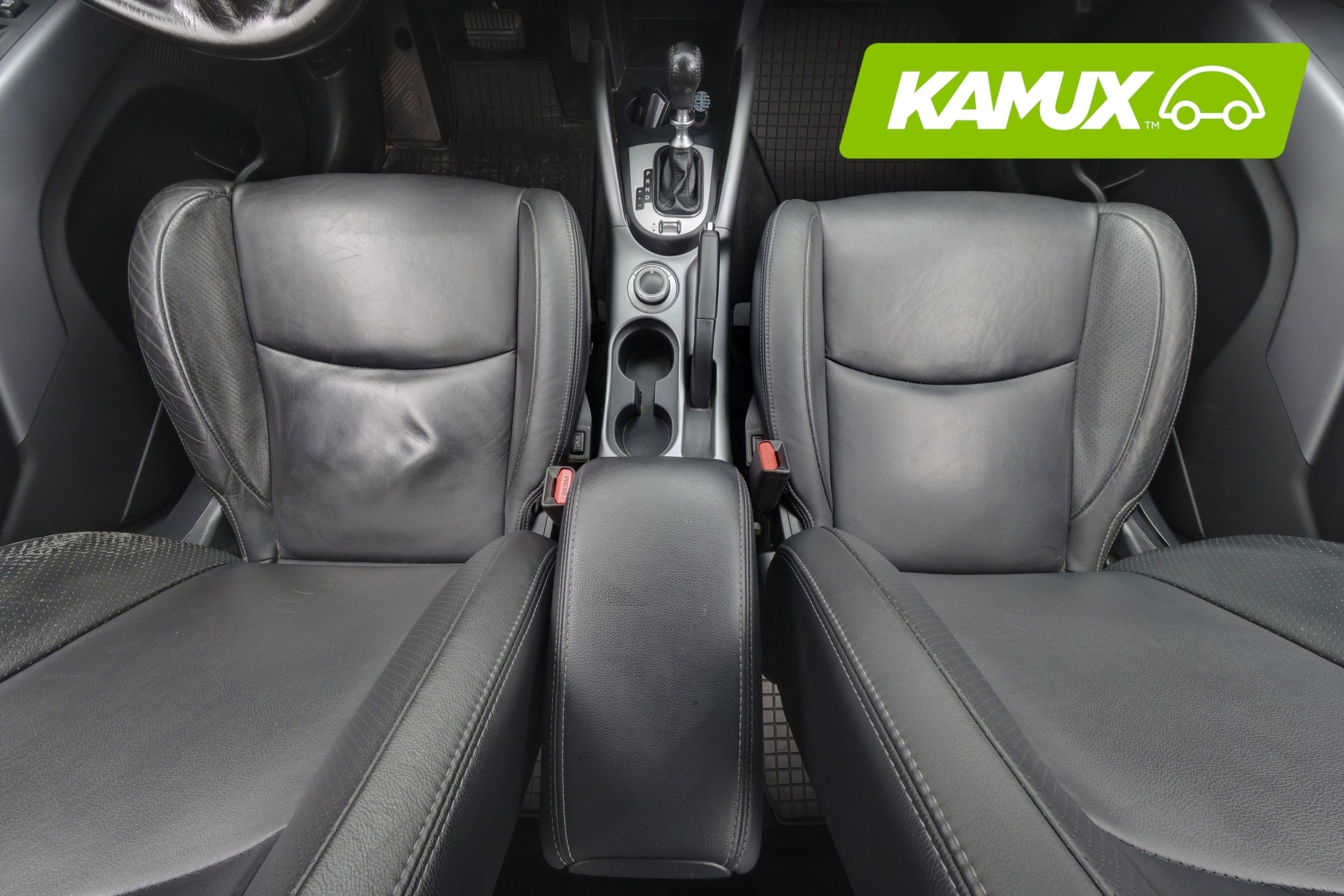 Mitsubishi Outlander 2012