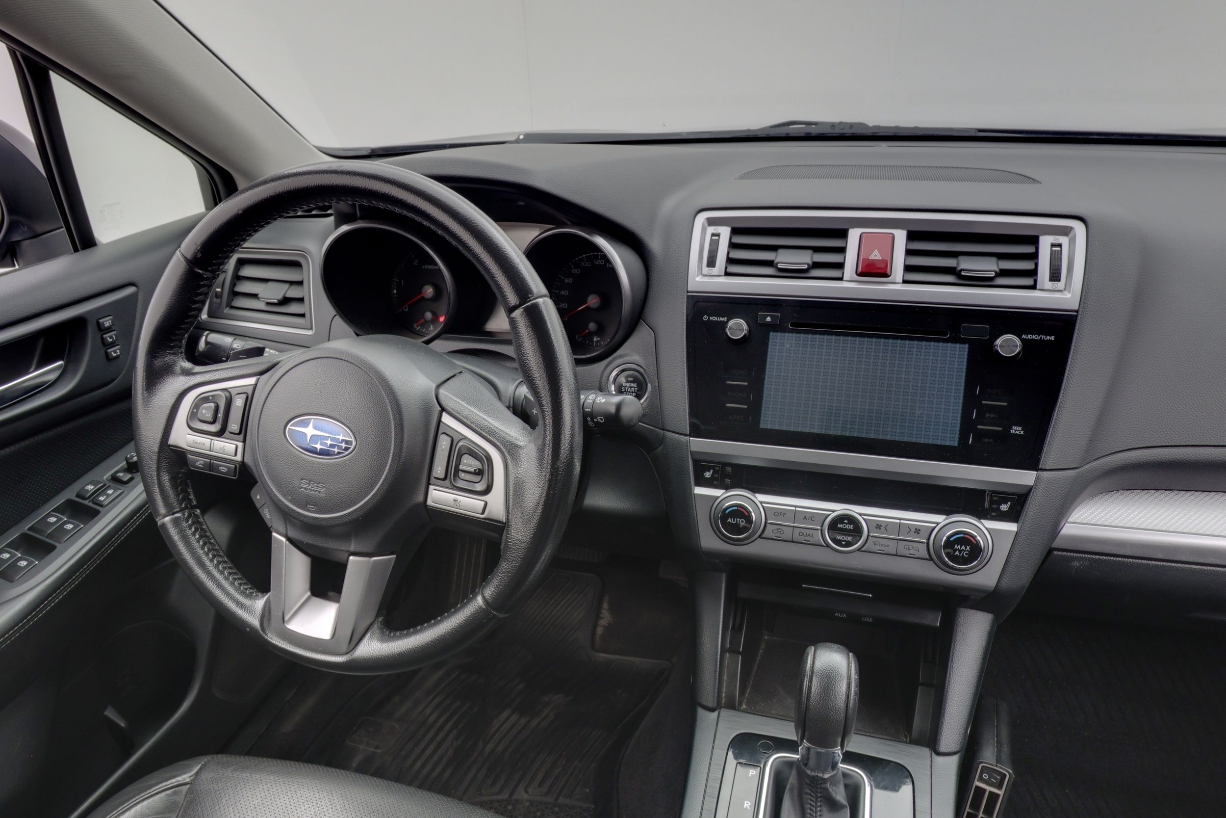 Subaru Outback 2016