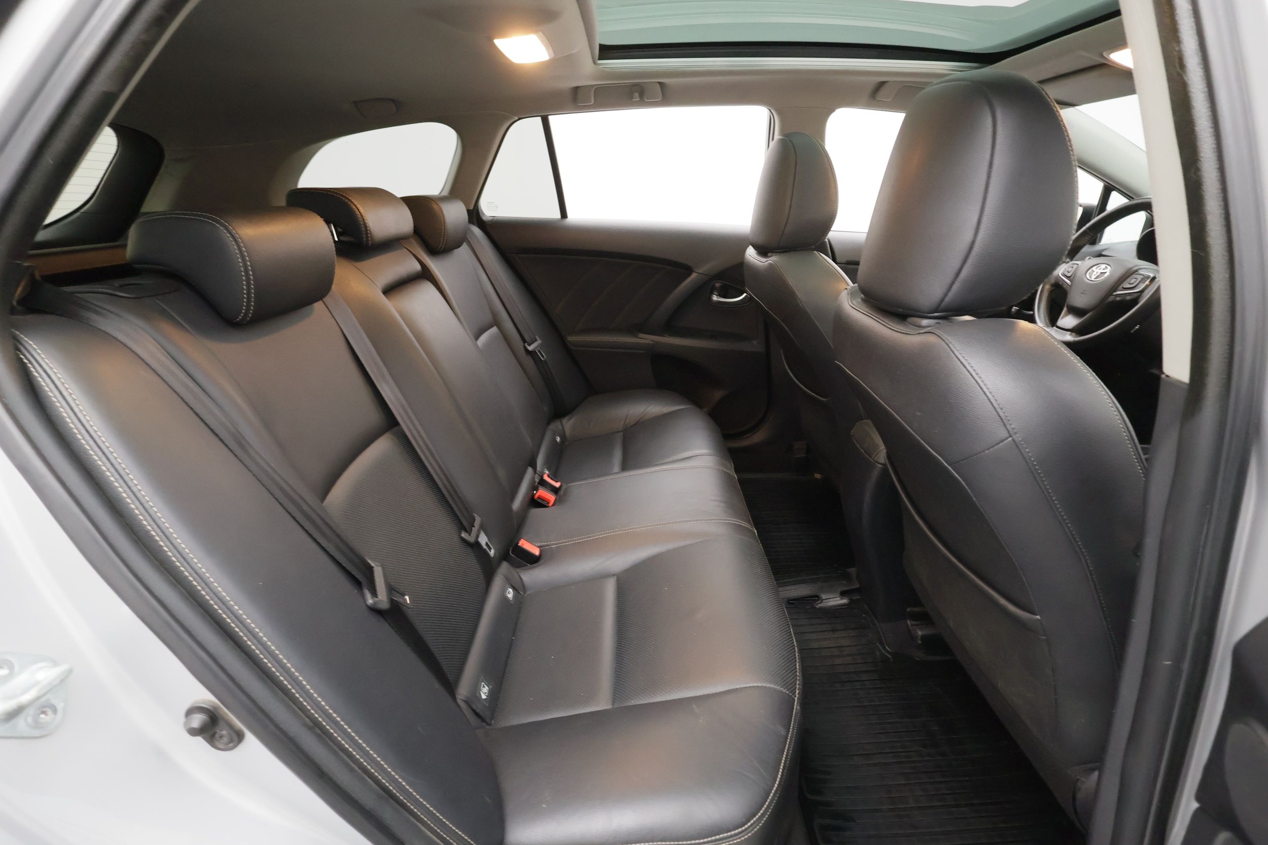 Toyota Avensis 2016