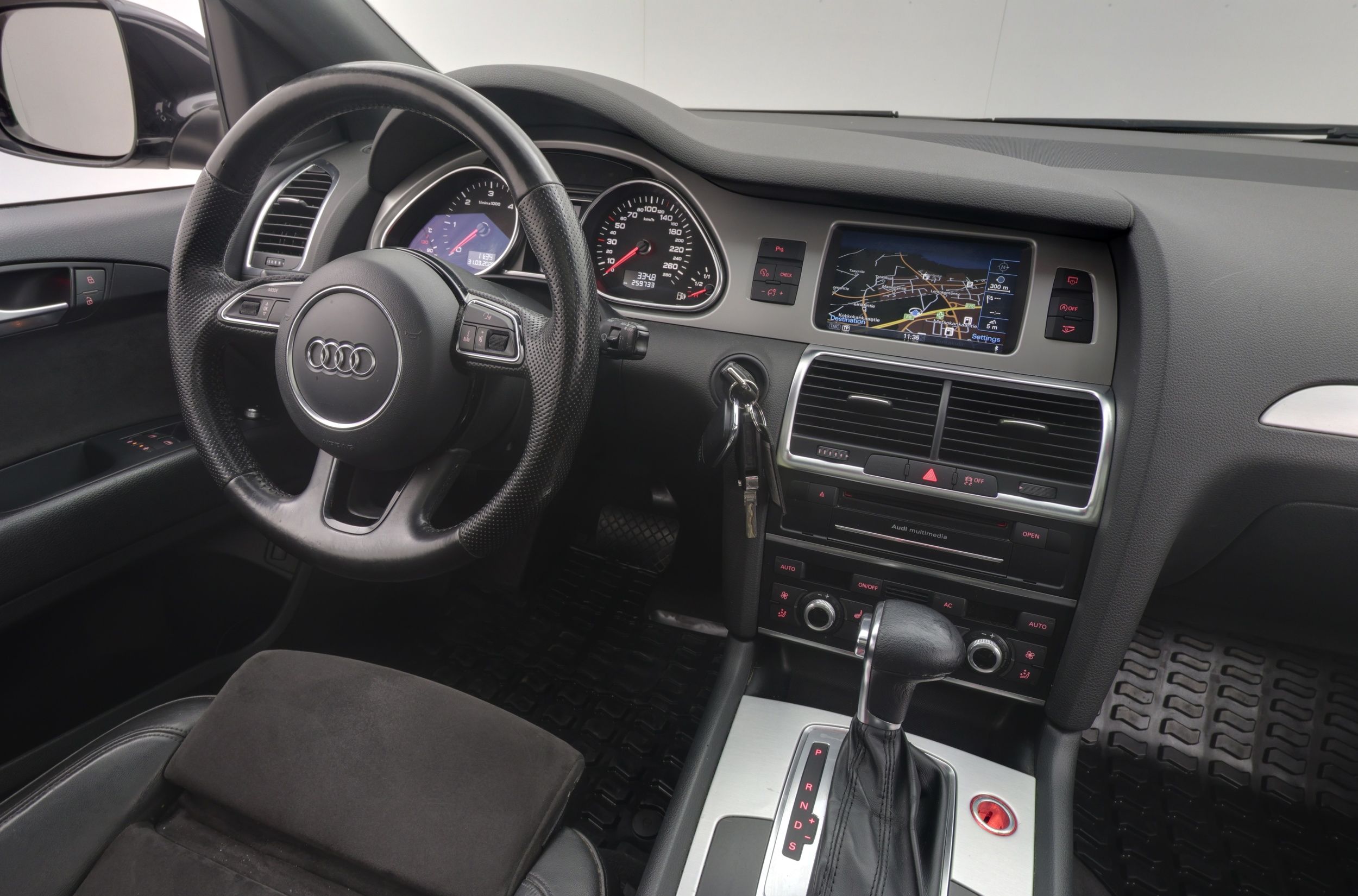 Audi Q7 2011