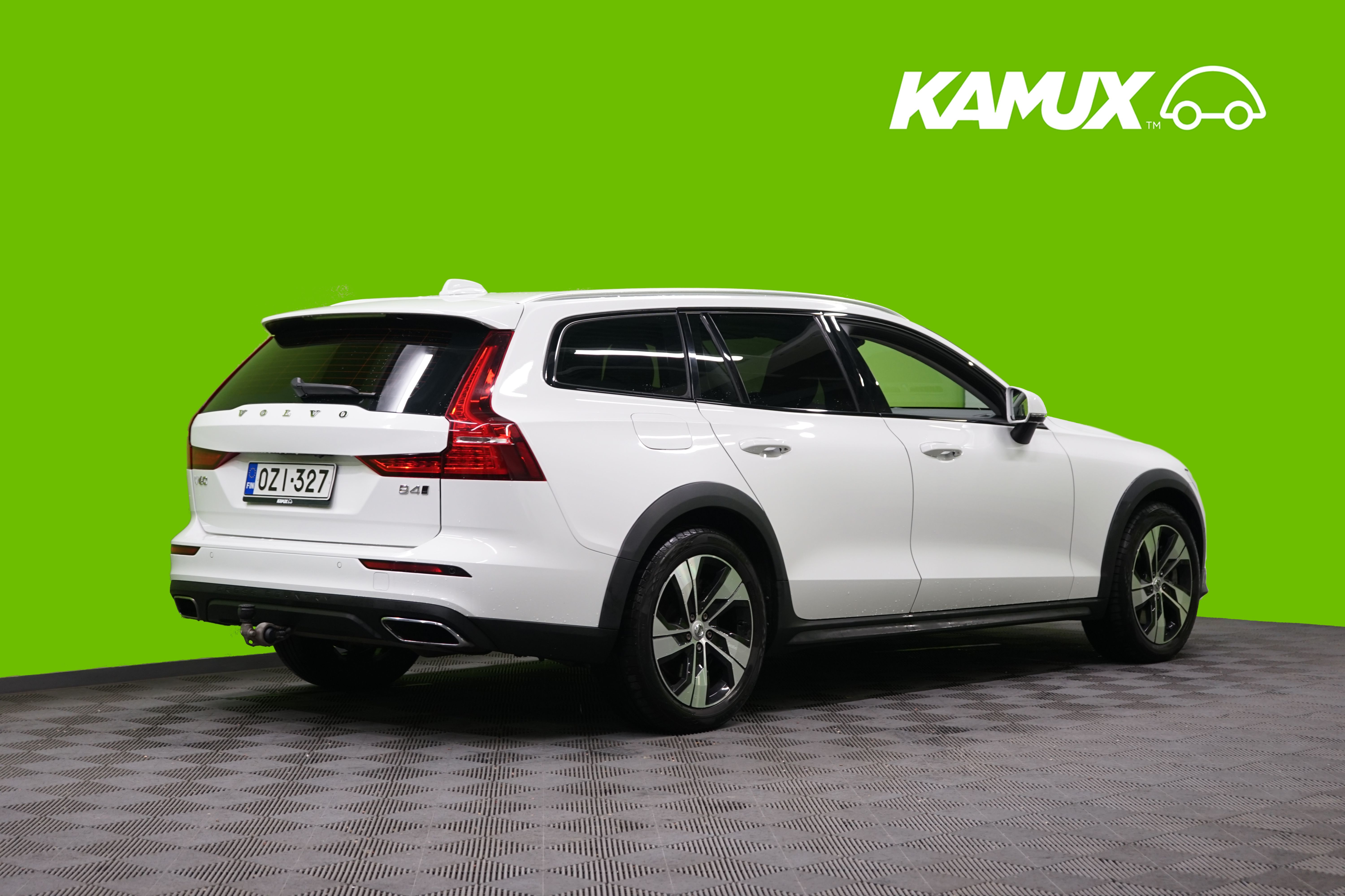 Volvo V60 Cross Country 2022