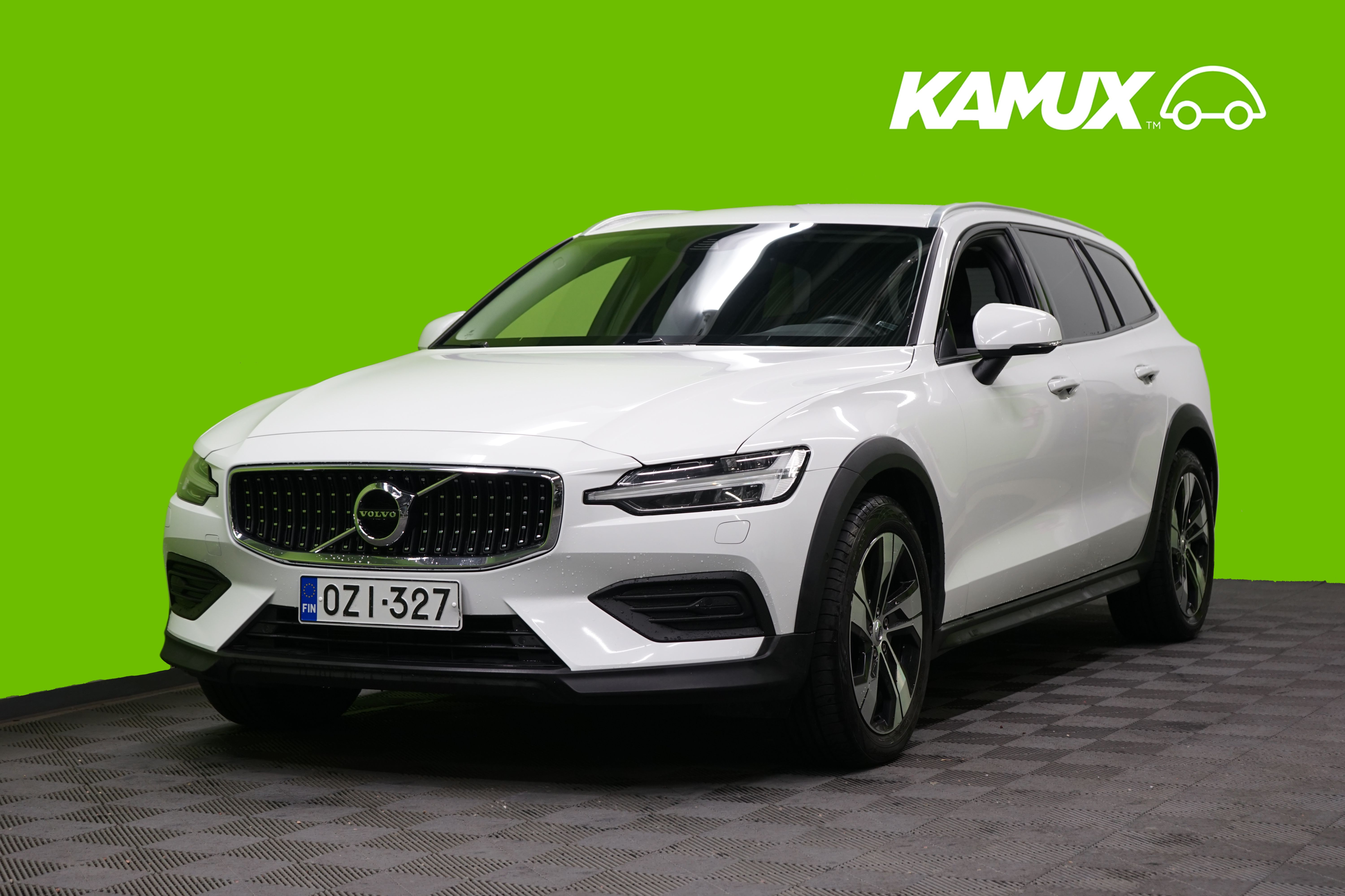 Volvo V60 Cross Country 2022
