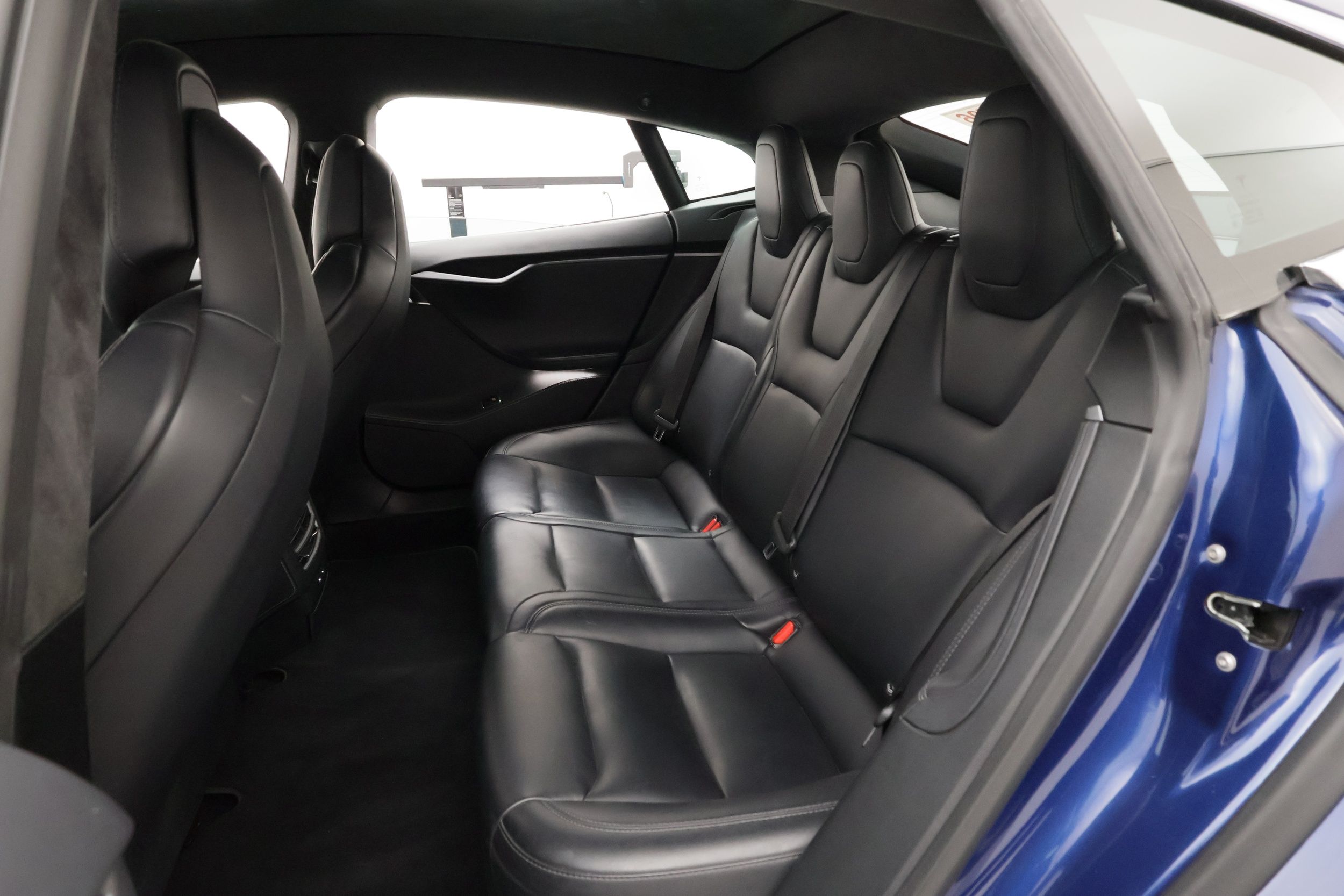 Tesla Model S 2019