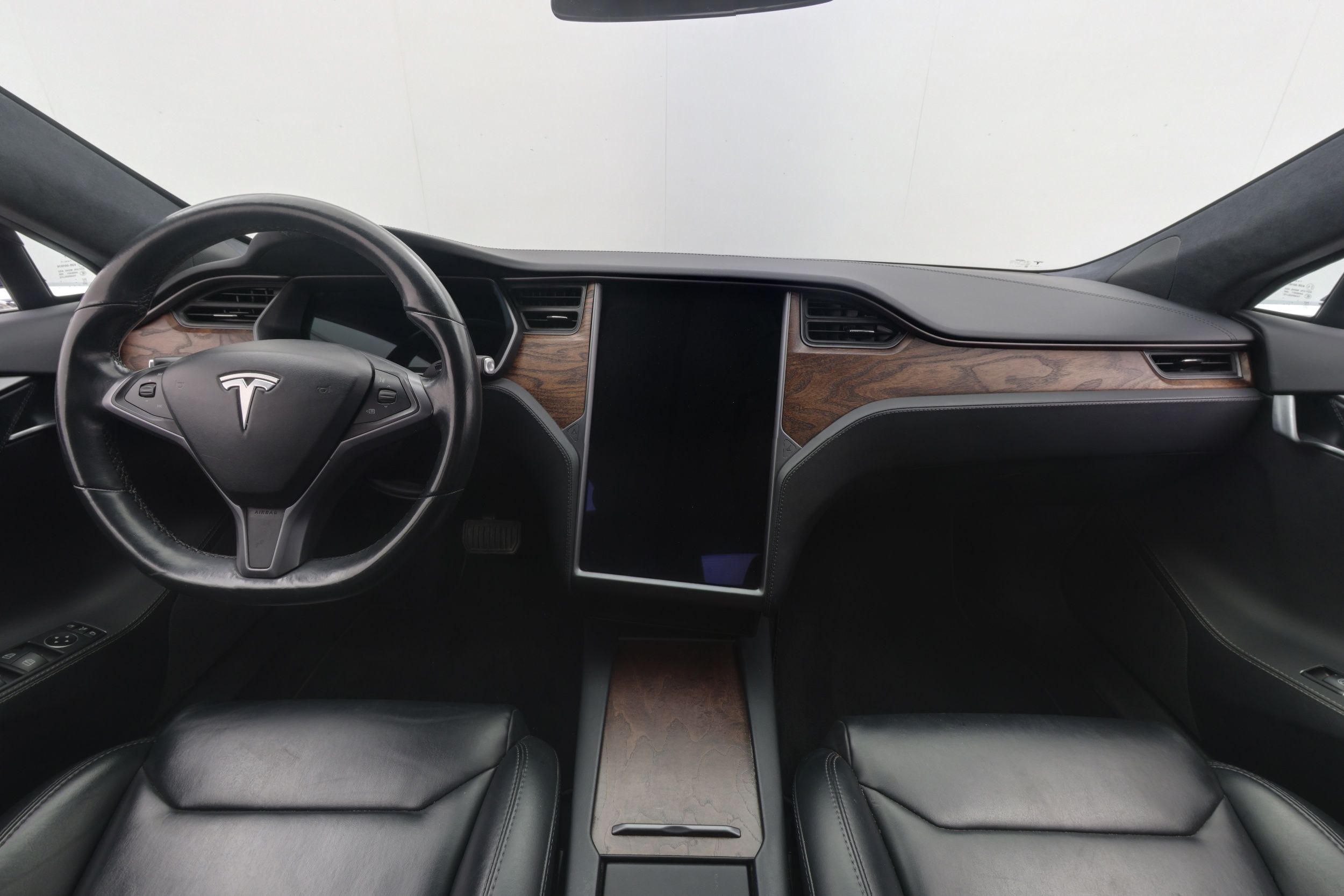 Tesla Model S 2019