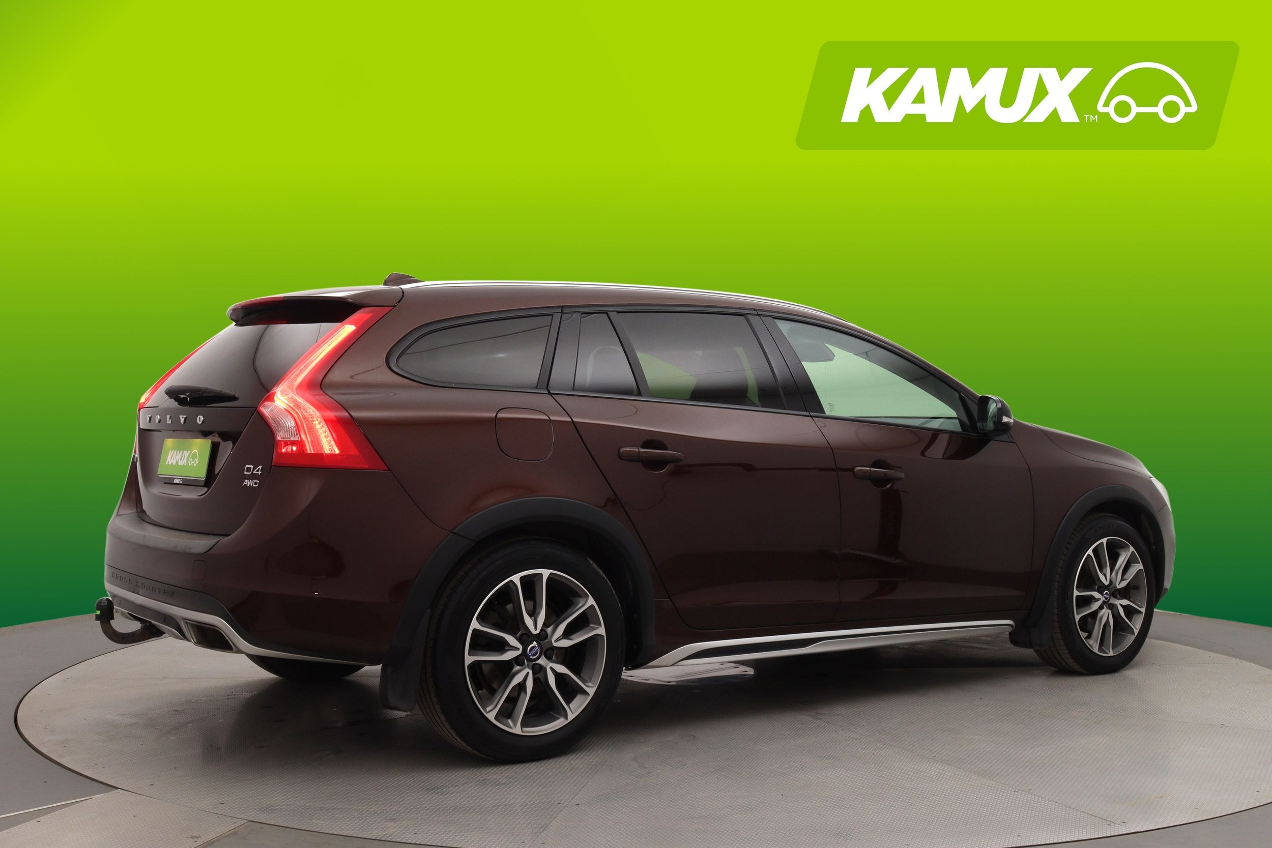 Volvo V60 Cross Country 2015