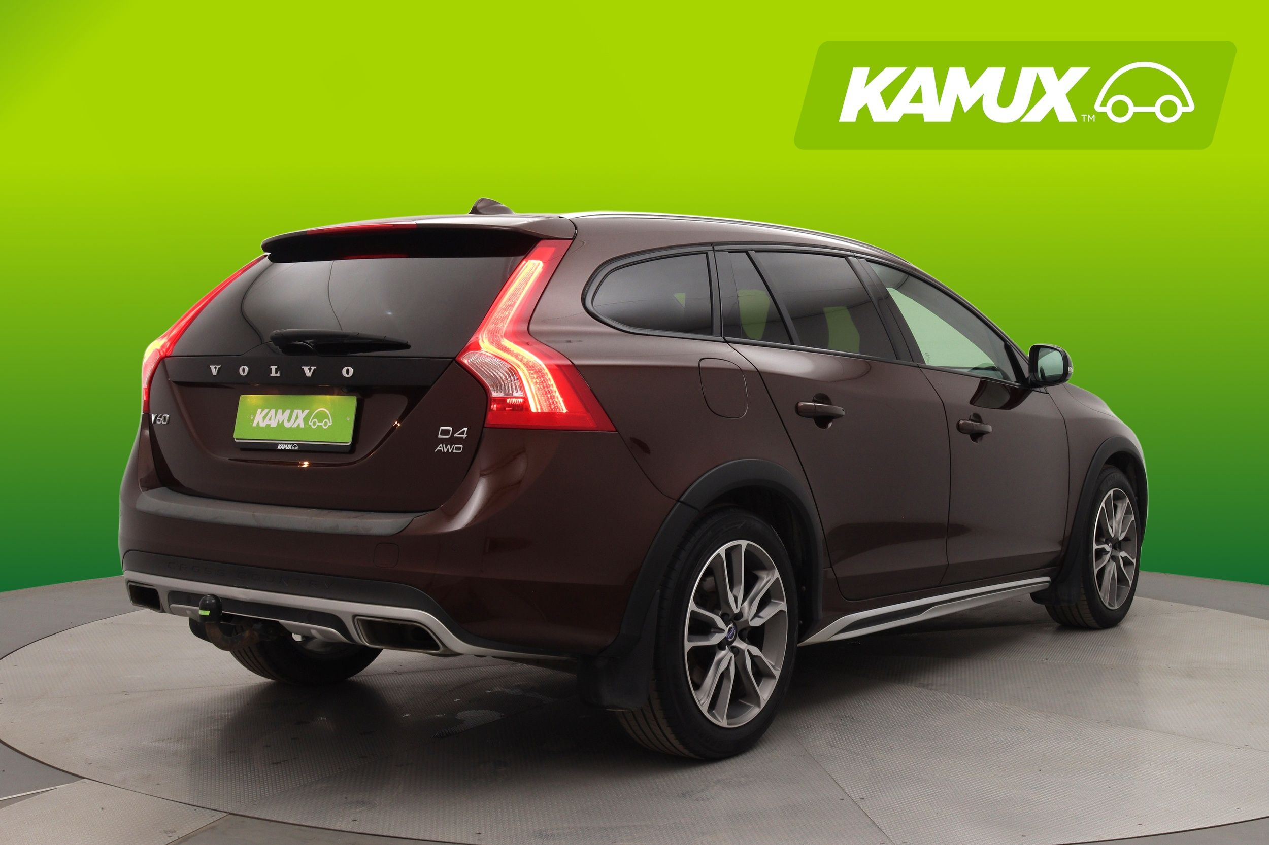 Volvo V60 Cross Country 2015