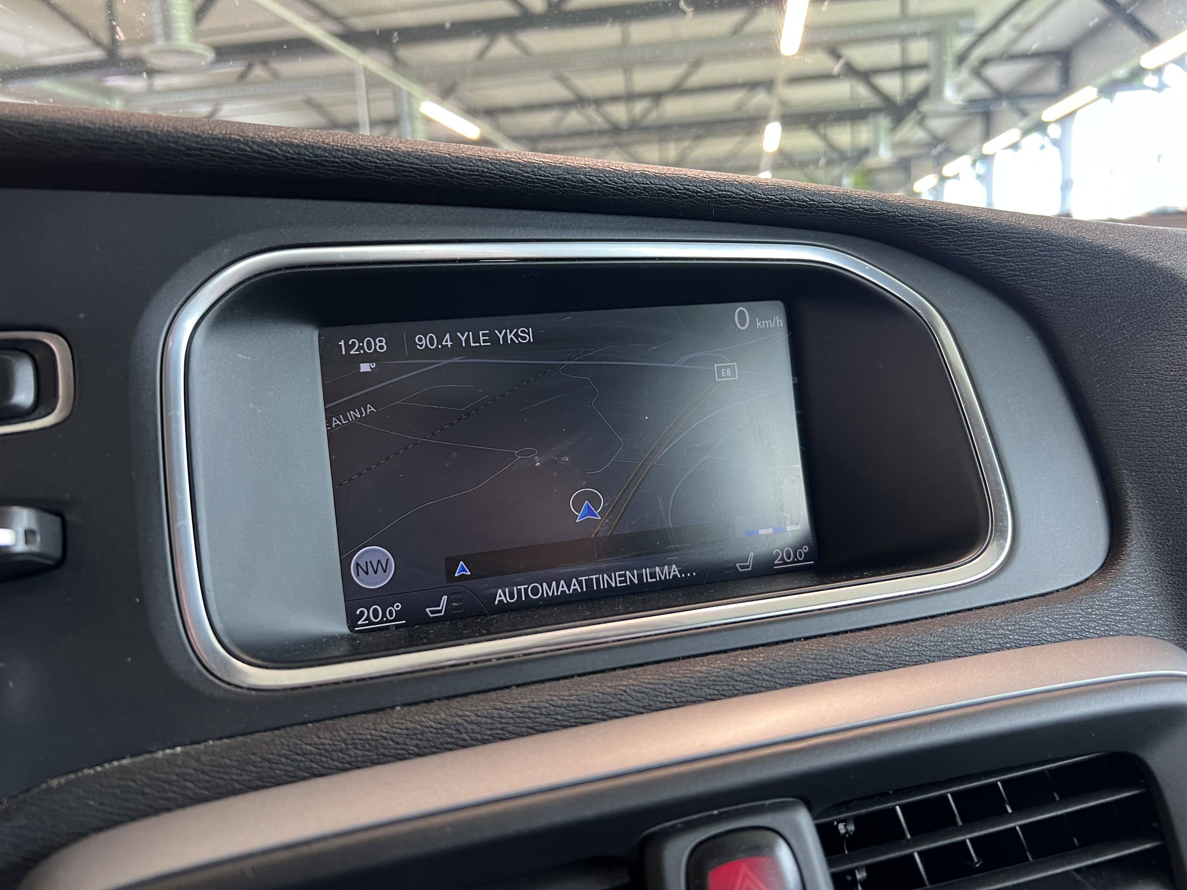 Volvo V40 2014