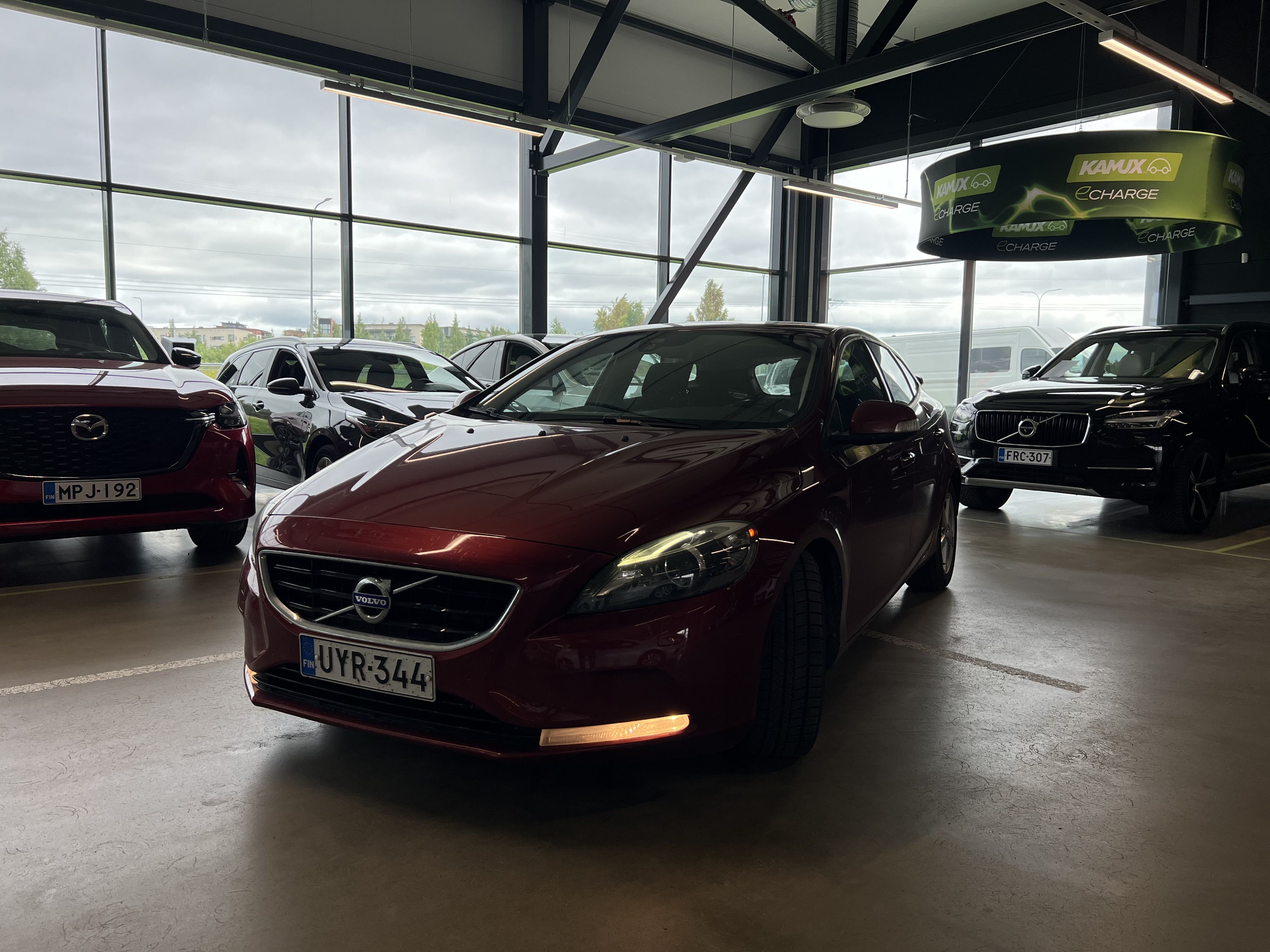 Volvo V40 2014