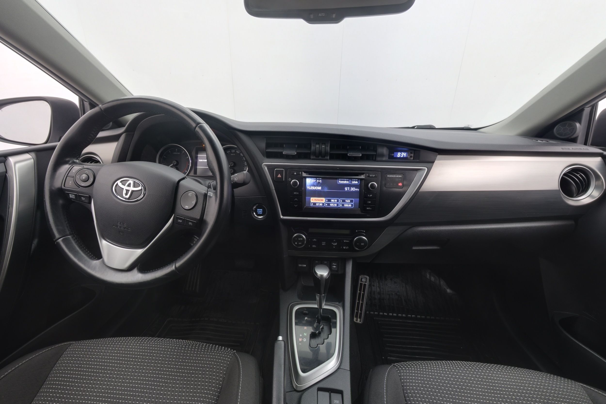 Toyota Auris 2014