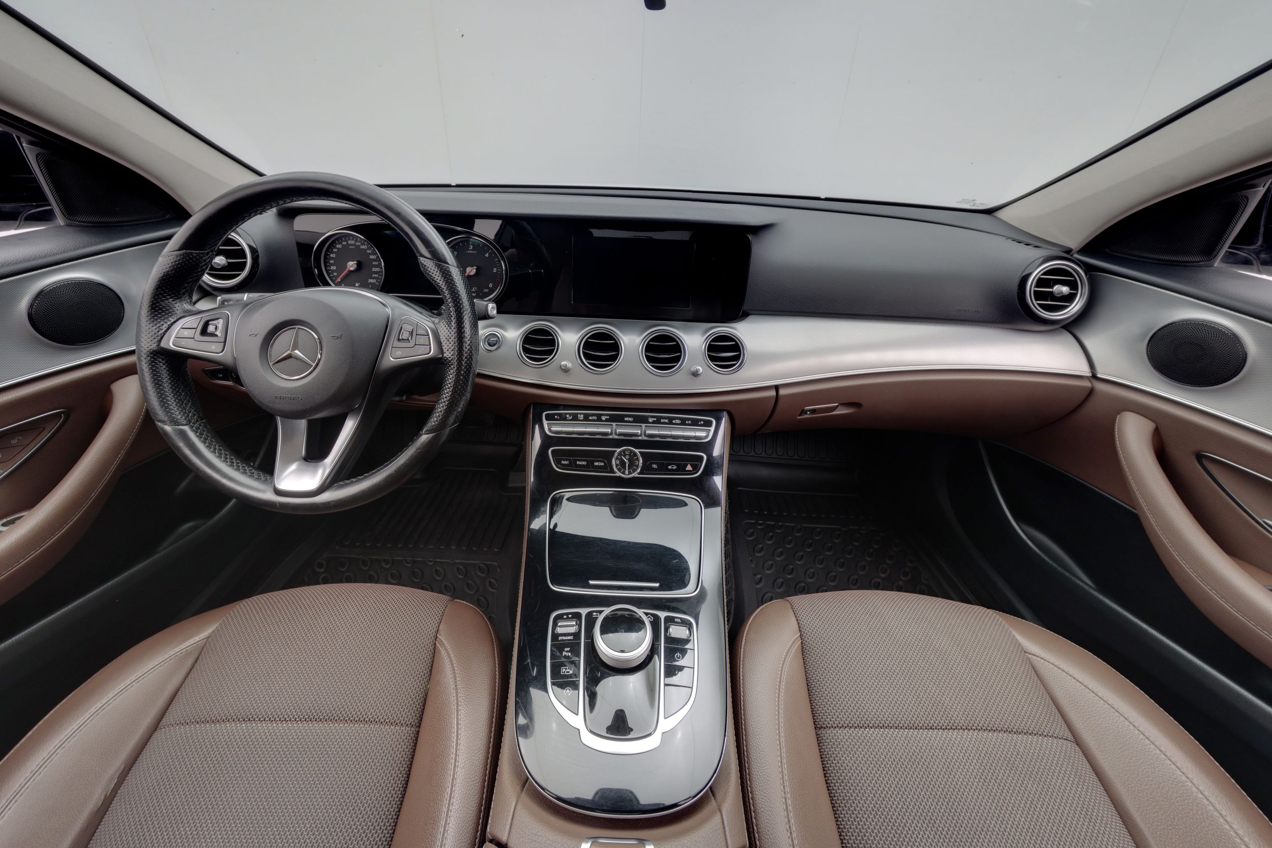 Mercedes-Benz E 2017