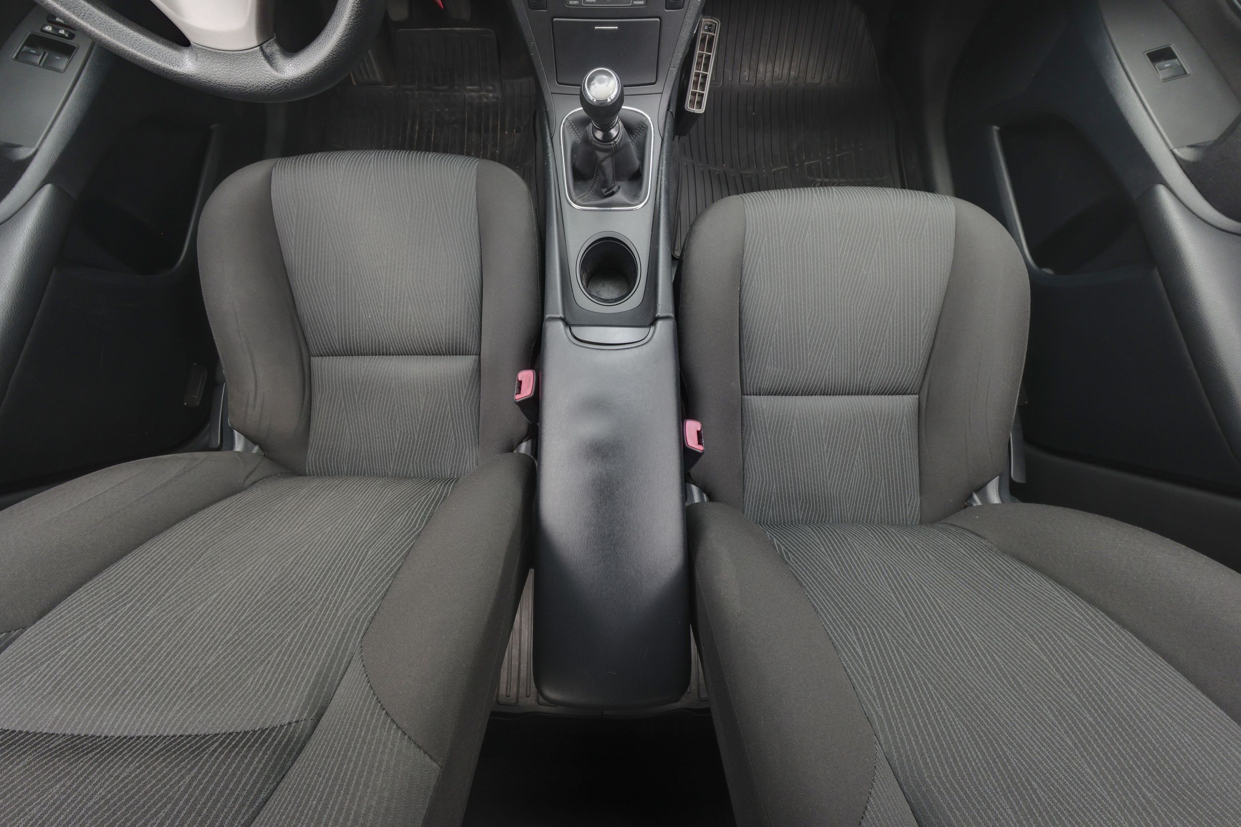 Toyota Avensis 2011