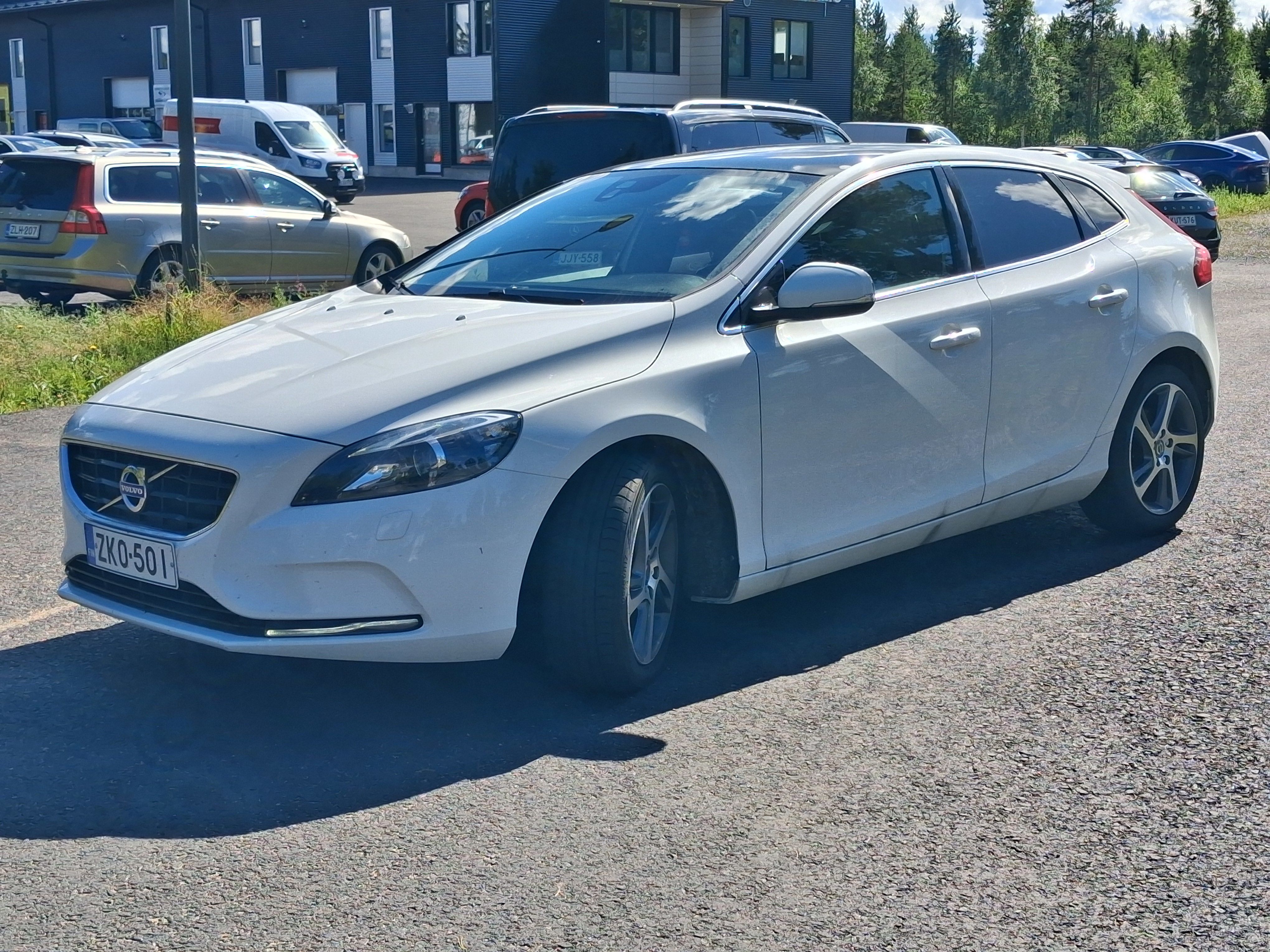 Volvo V40 2015