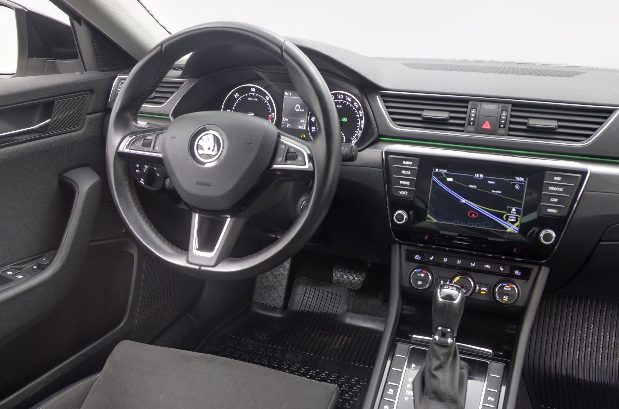 Skoda Superb 2015