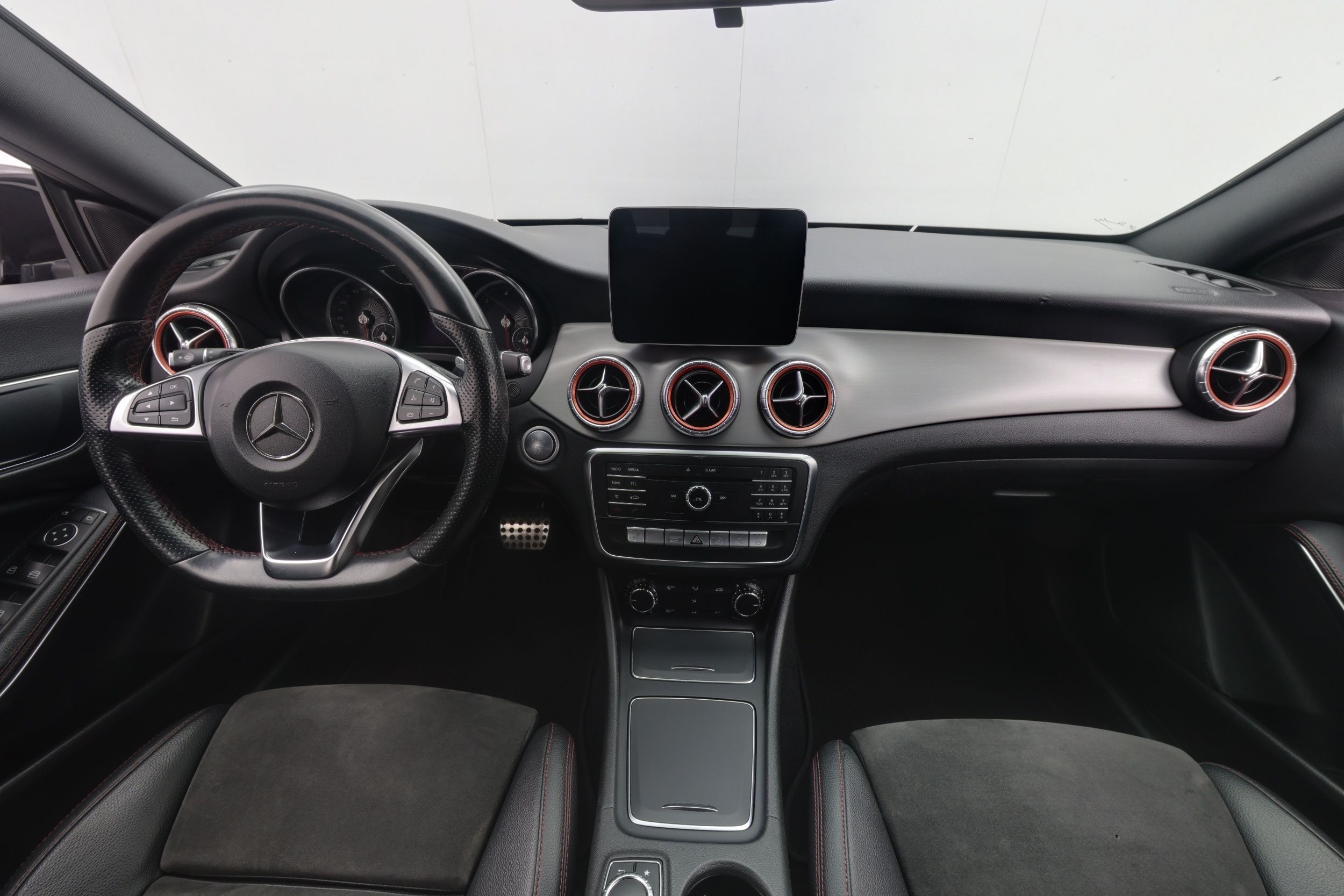 Mercedes-Benz CLA 2018