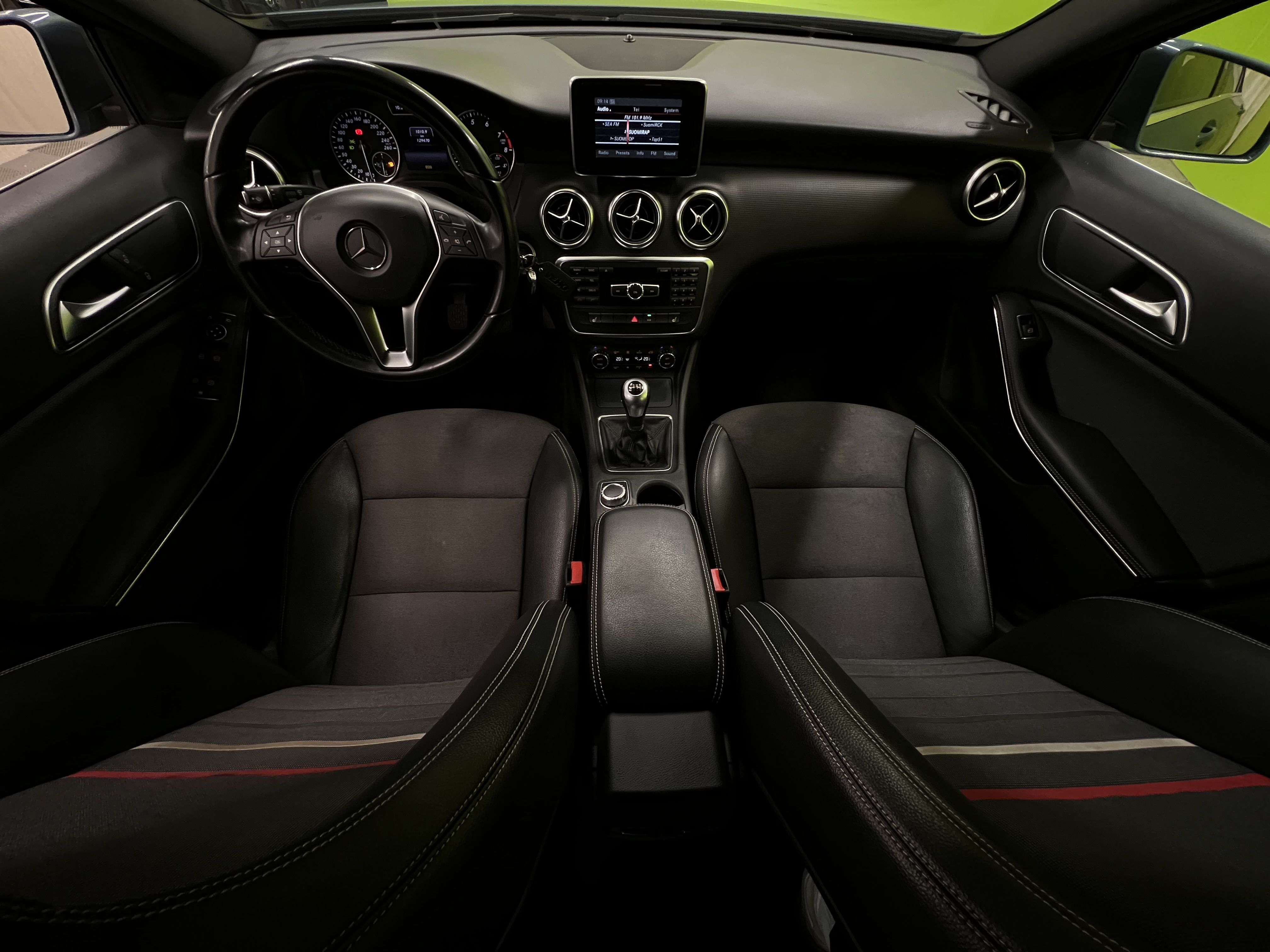 Mercedes-Benz A 2015