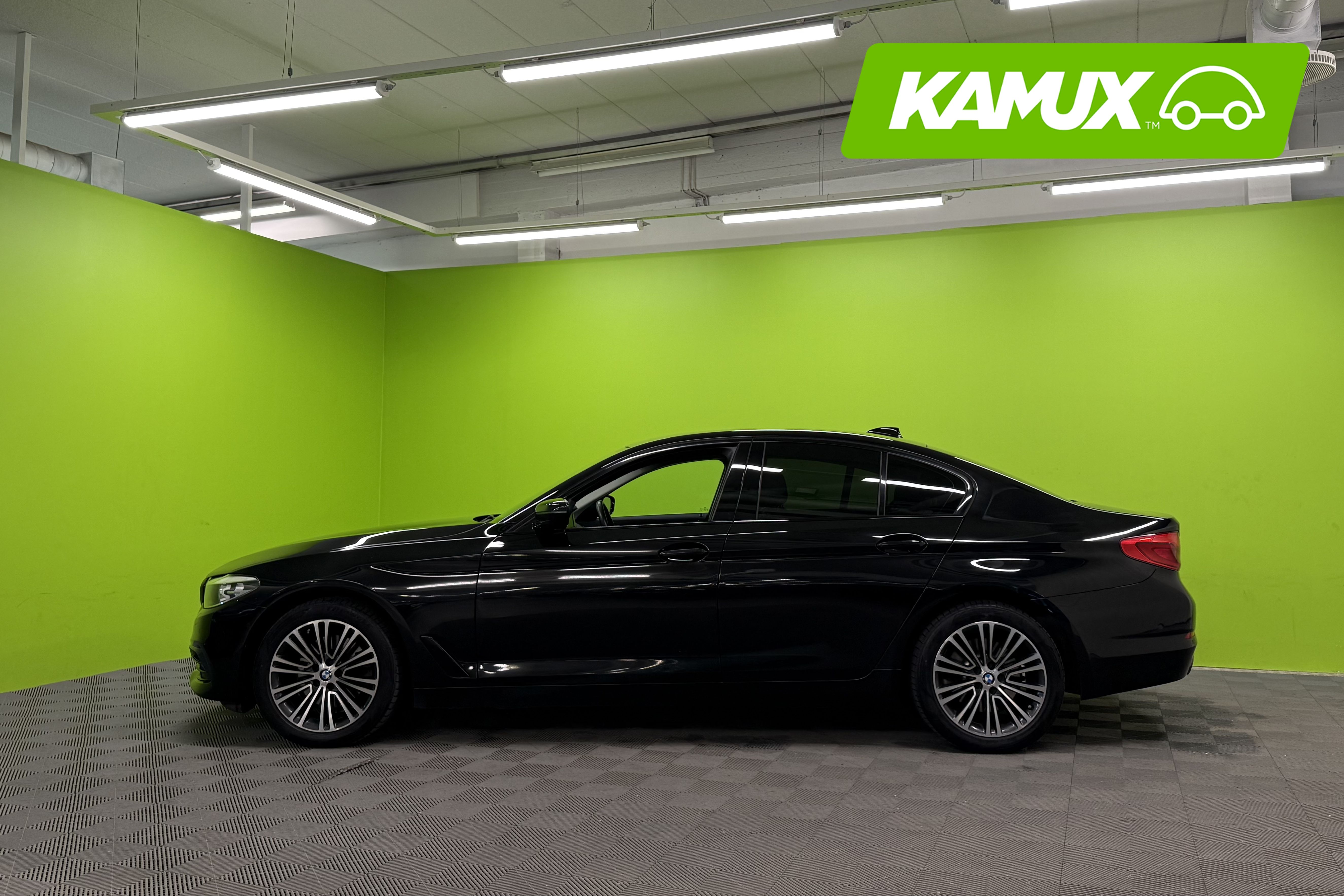 BMW 518 2019
