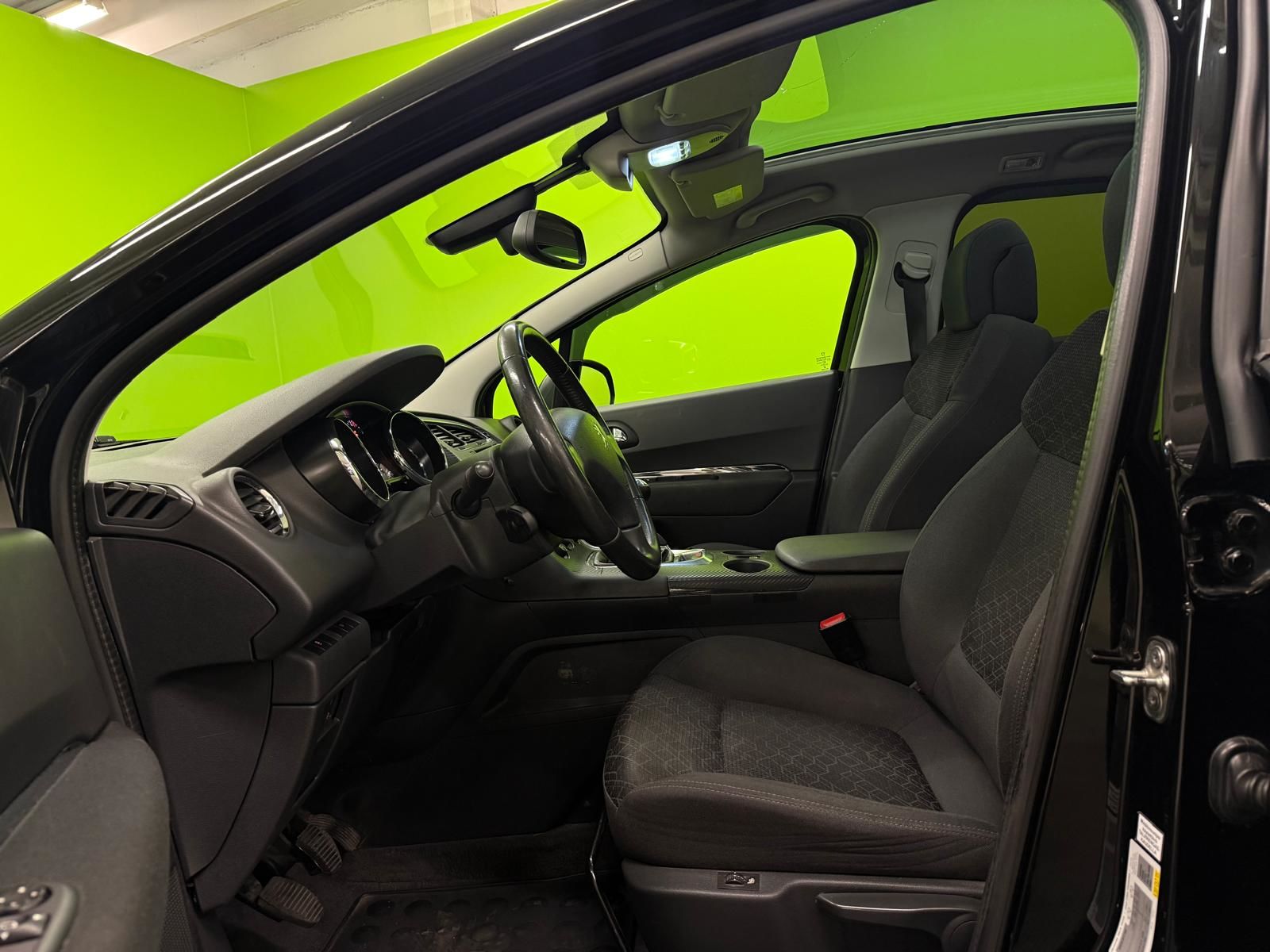 Peugeot 3008 2015