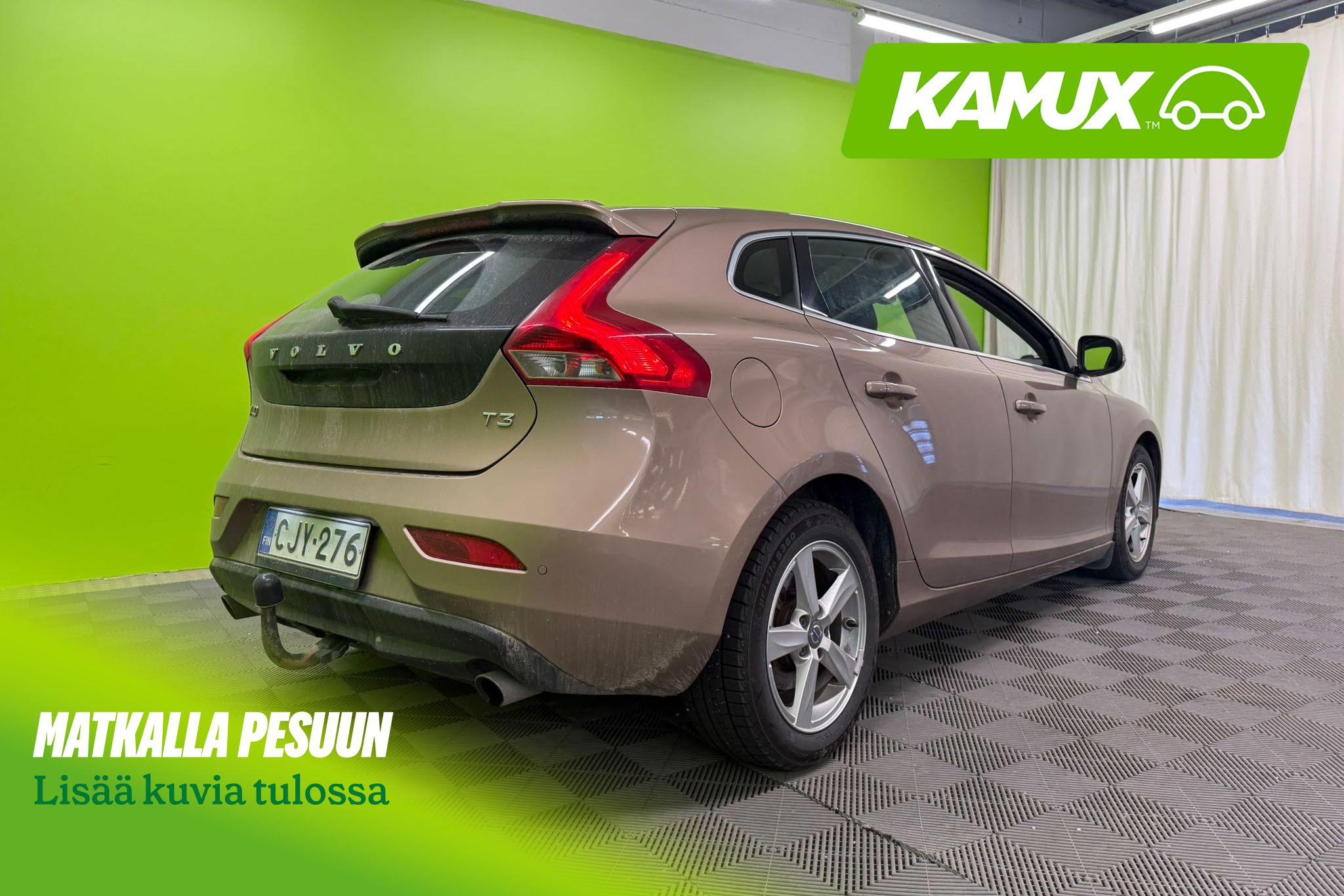 Volvo V40 2015