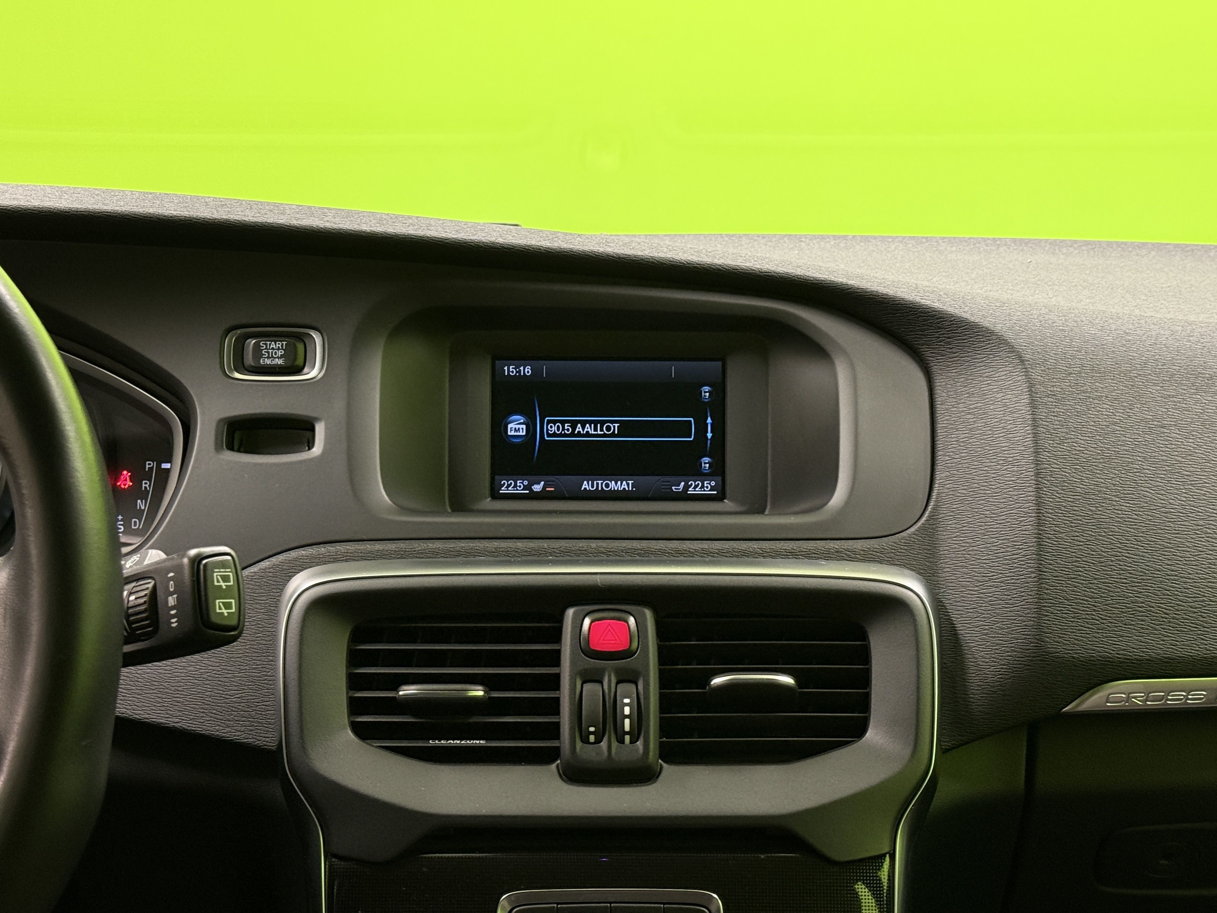 Volvo V40 Cross Country 2017