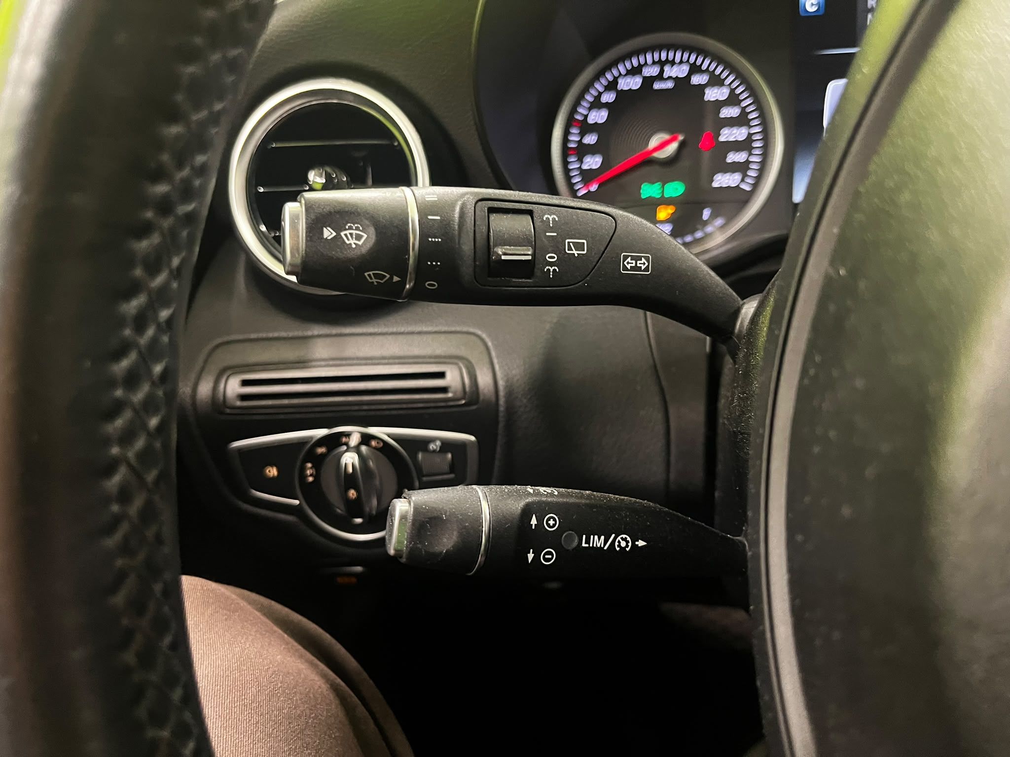 Mercedes-Benz C 2016