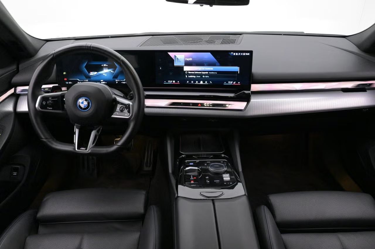 BMW i5 2025
