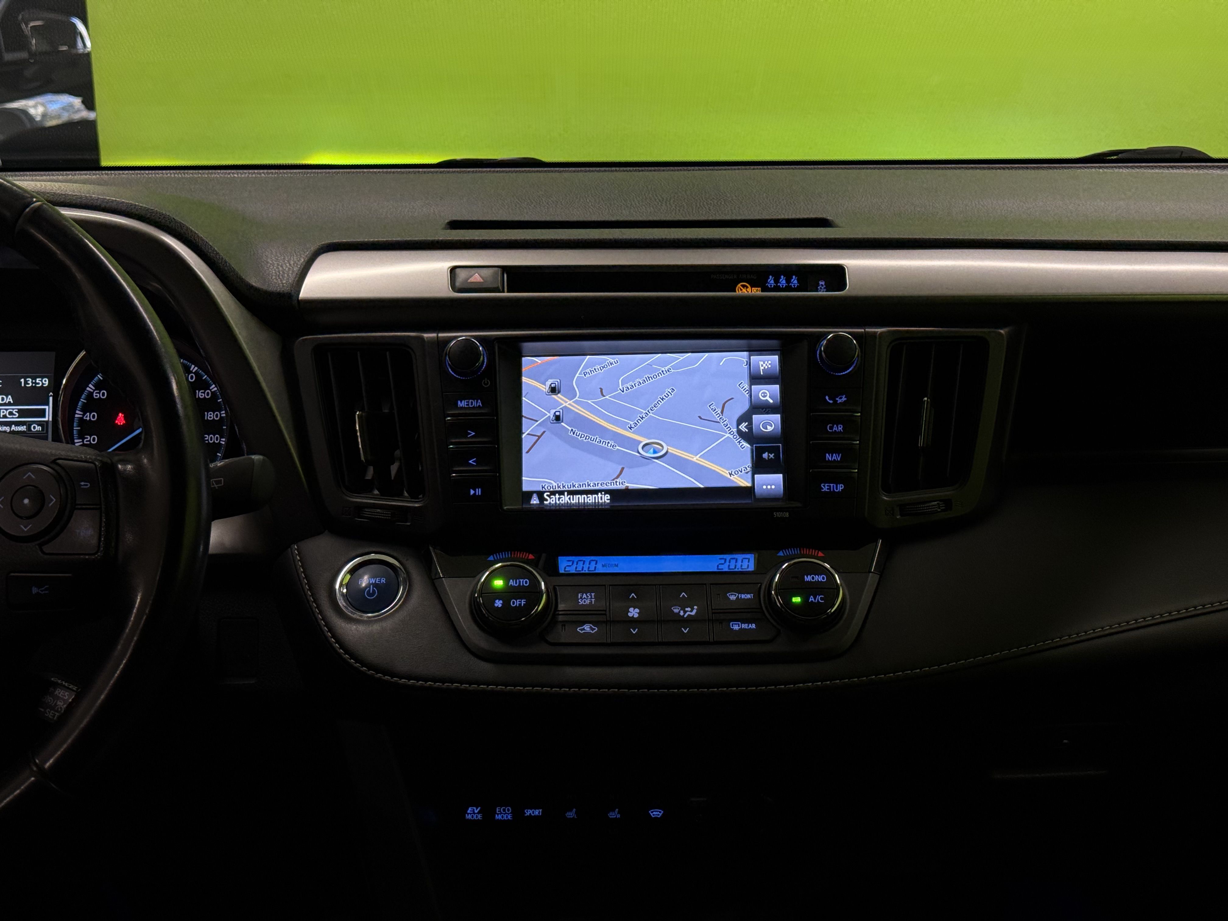Toyota RAV4 2017