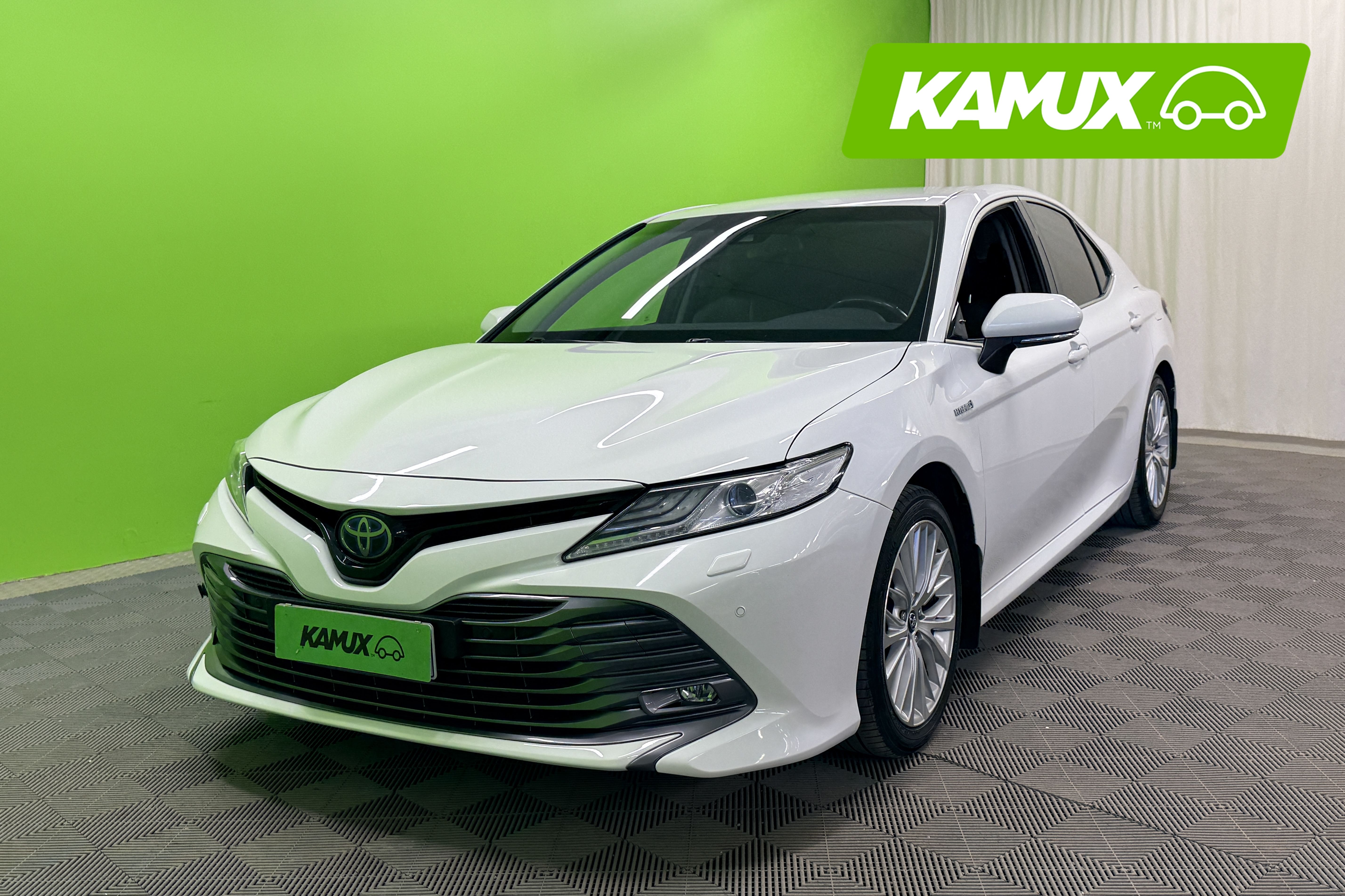 Toyota Camry 2019