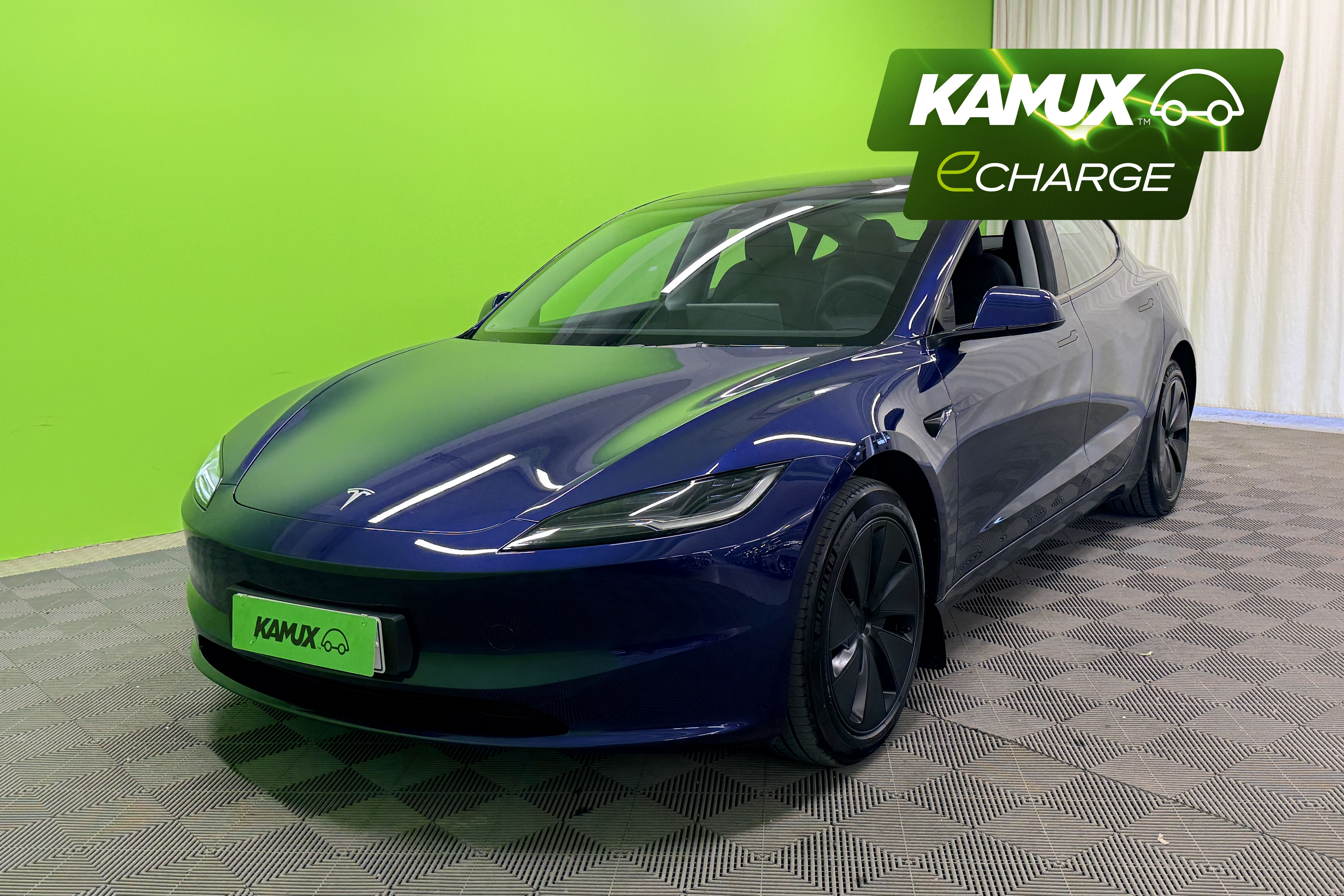 Tesla Model 3 2025