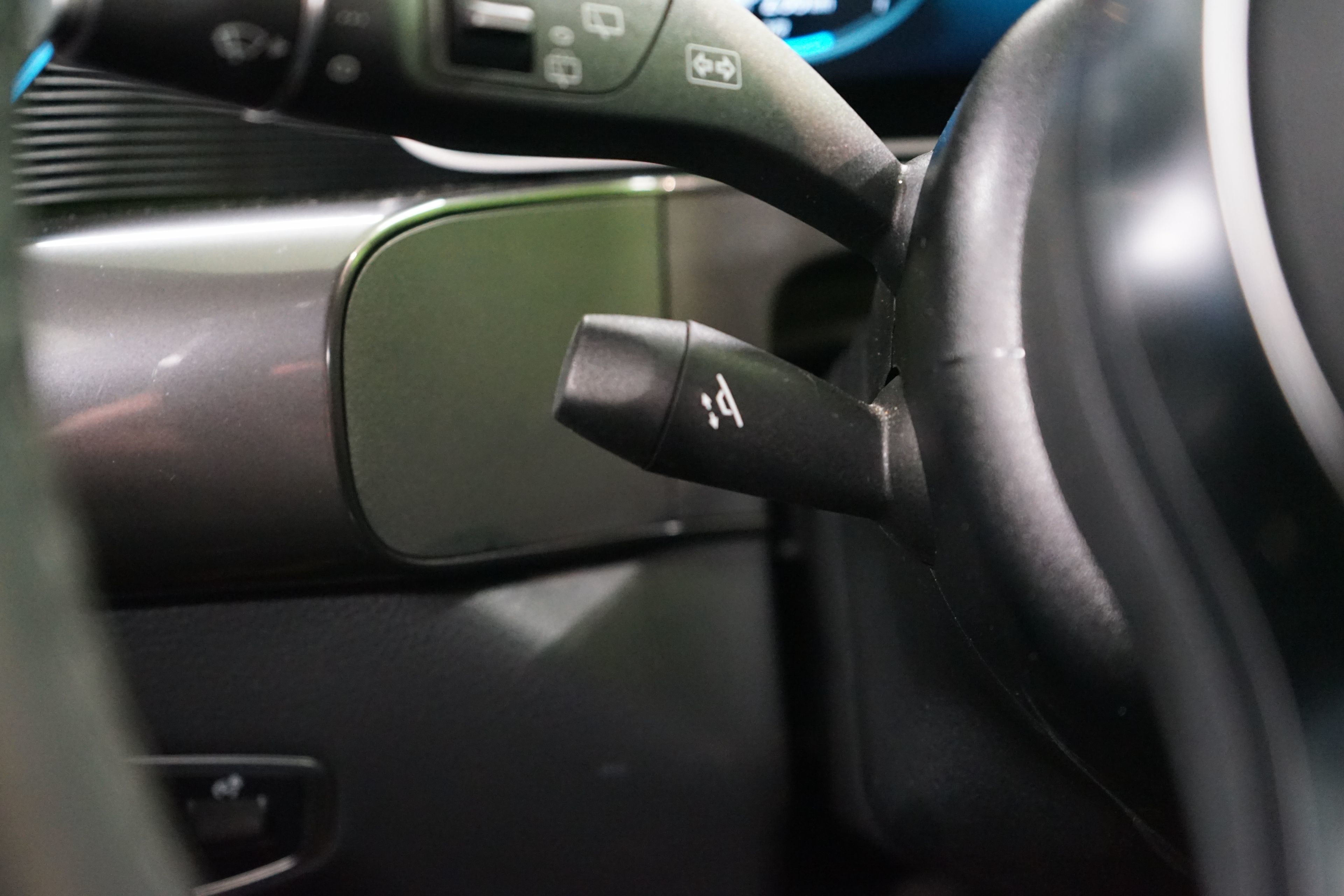 Mercedes-Benz EQC 2021